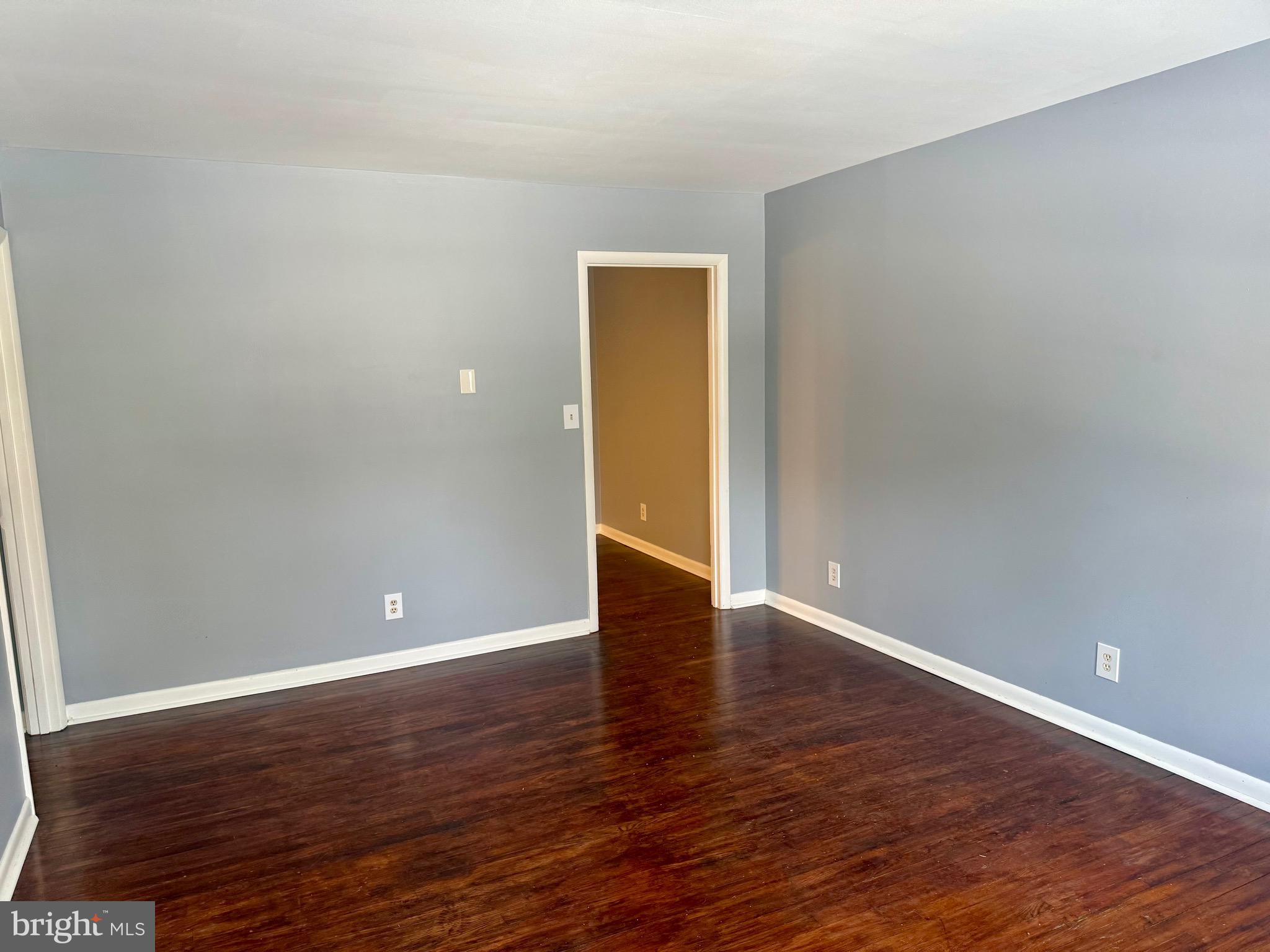 JACKSON PARK - Residential Lease