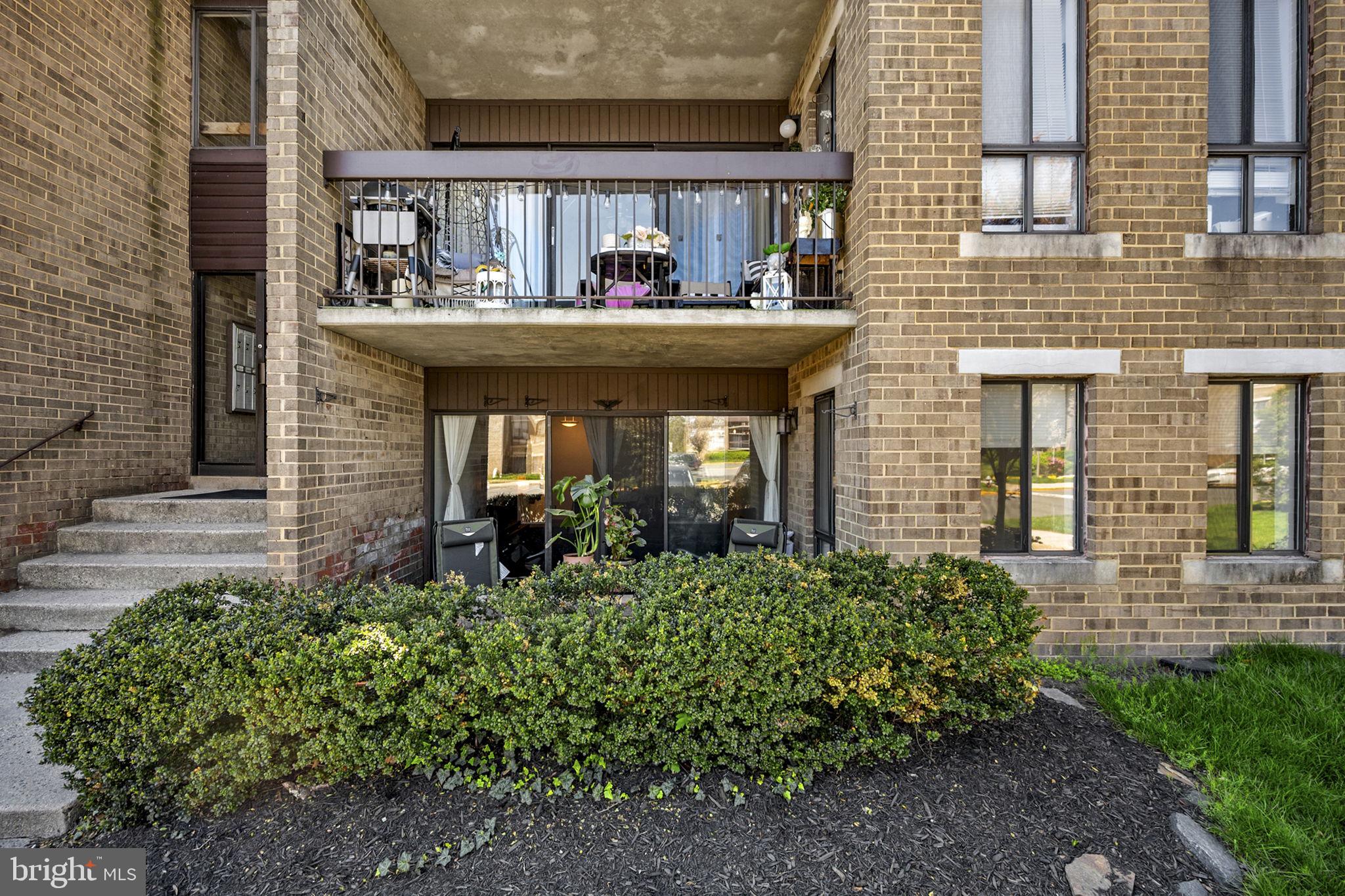 JEFFERSON MEWS - Residential