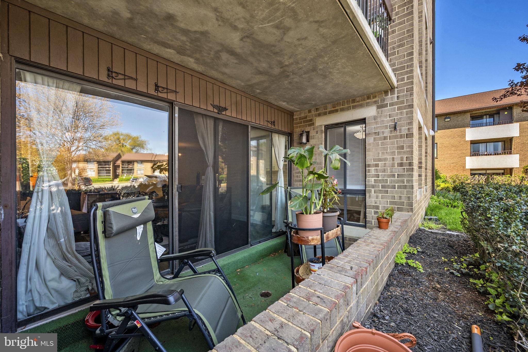 JEFFERSON MEWS - Residential