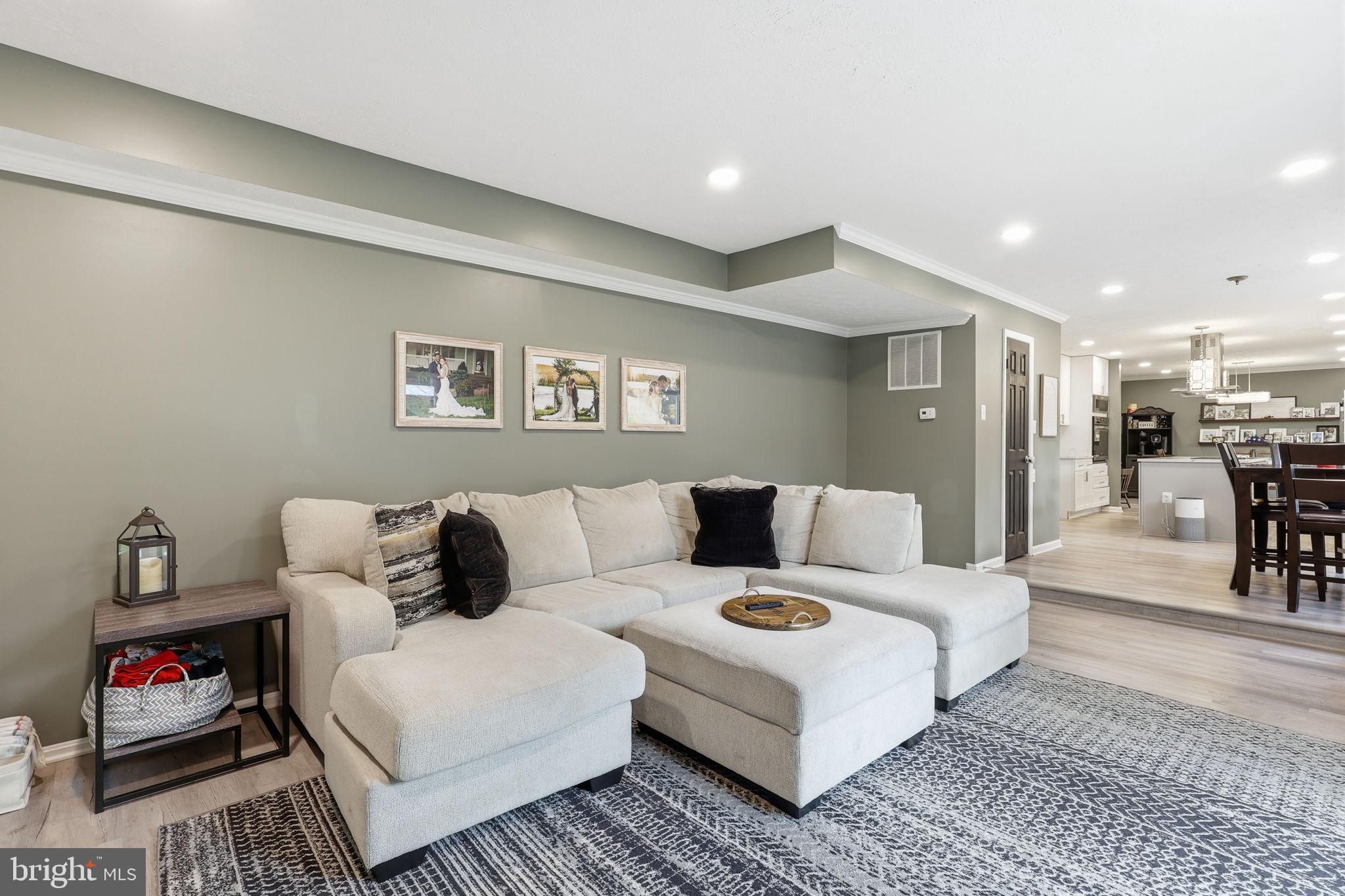 RIVERVIEW ESTATES - Residential