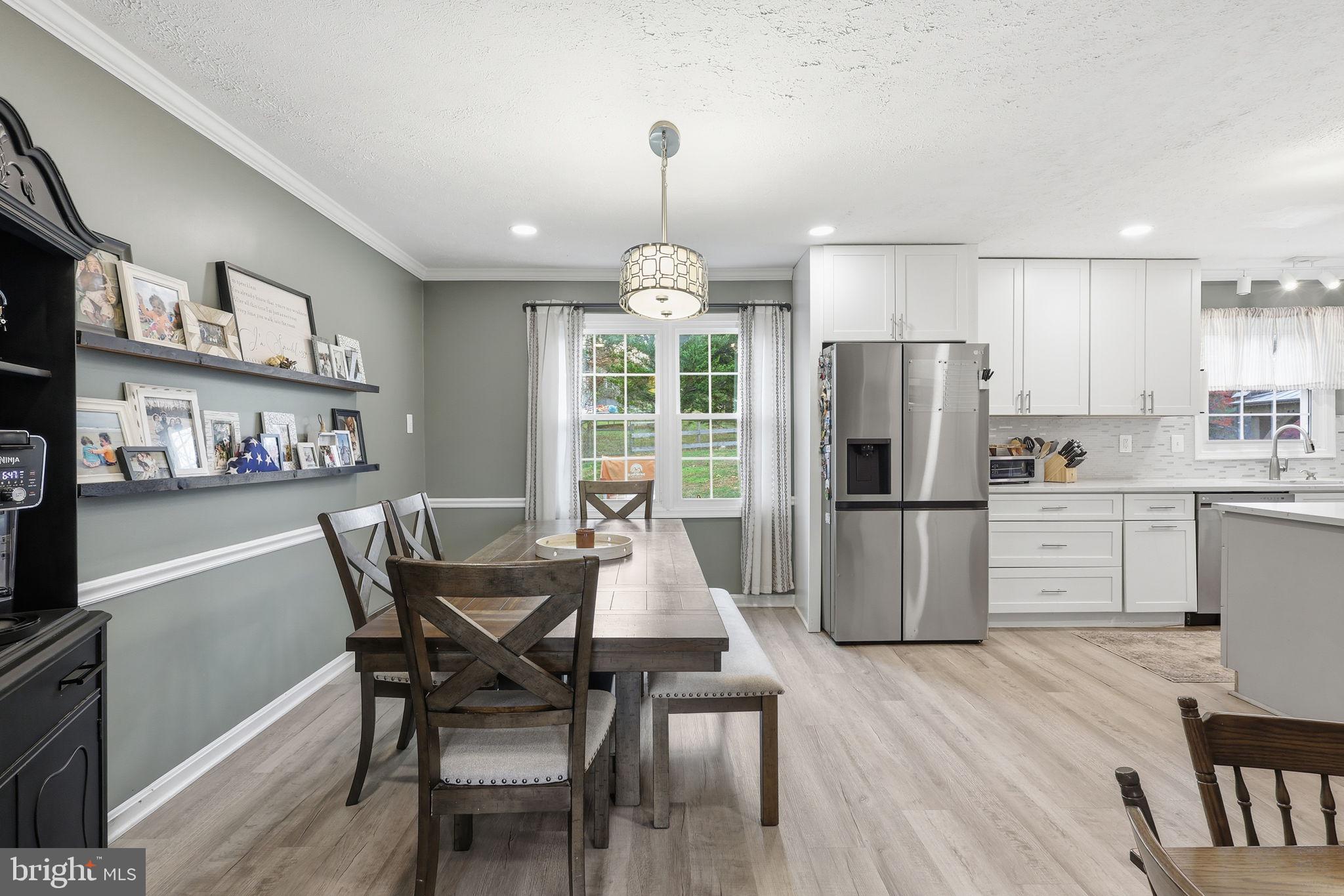 RIVERVIEW ESTATES - Residential