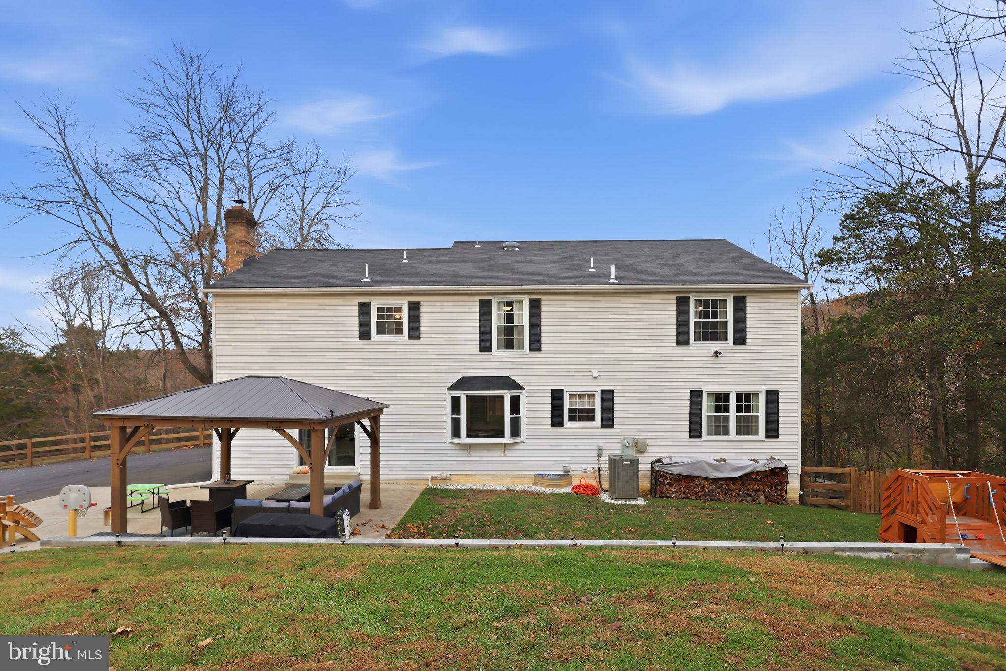 RIVERVIEW ESTATES - Residential