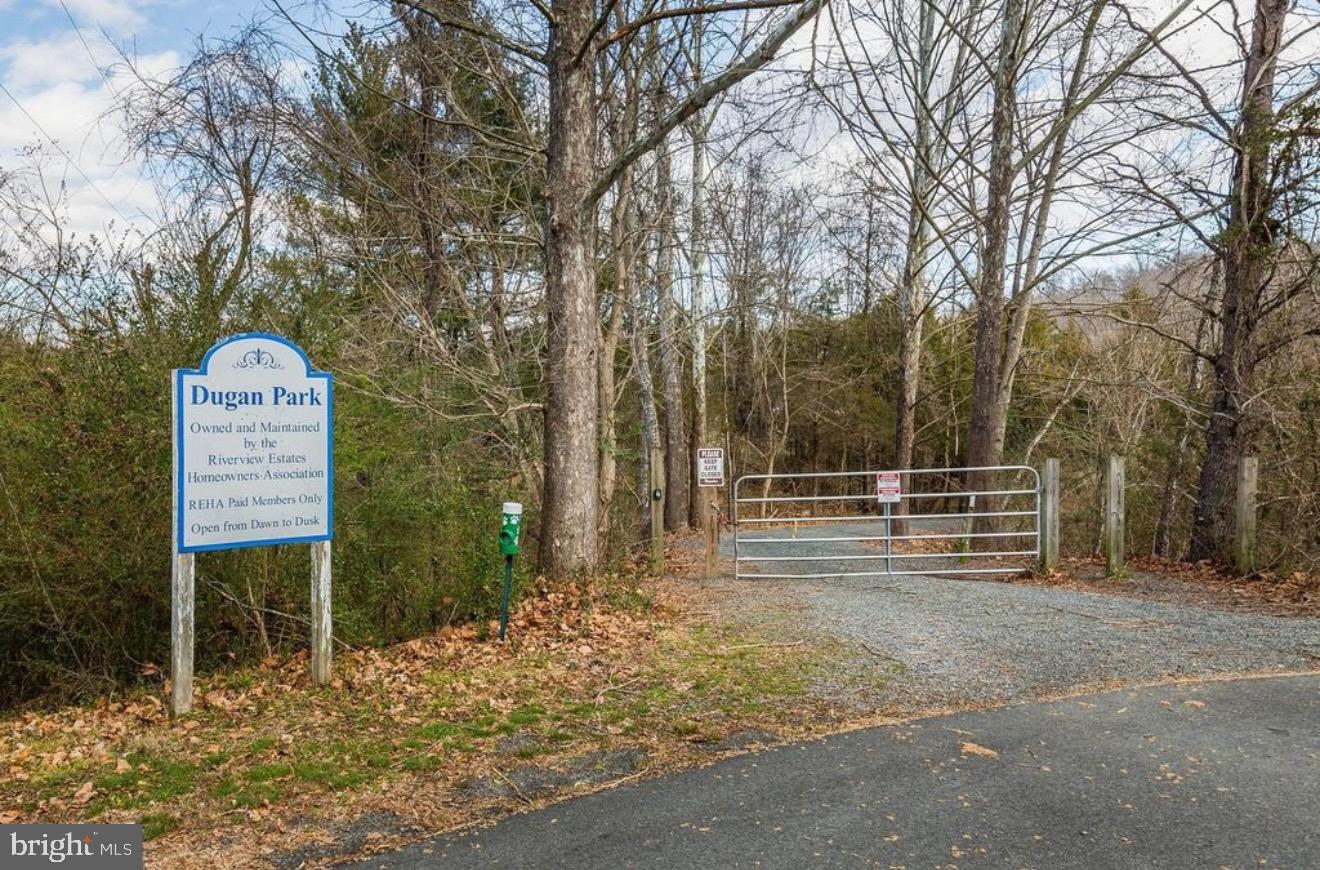 RIVERVIEW ESTATES - Residential