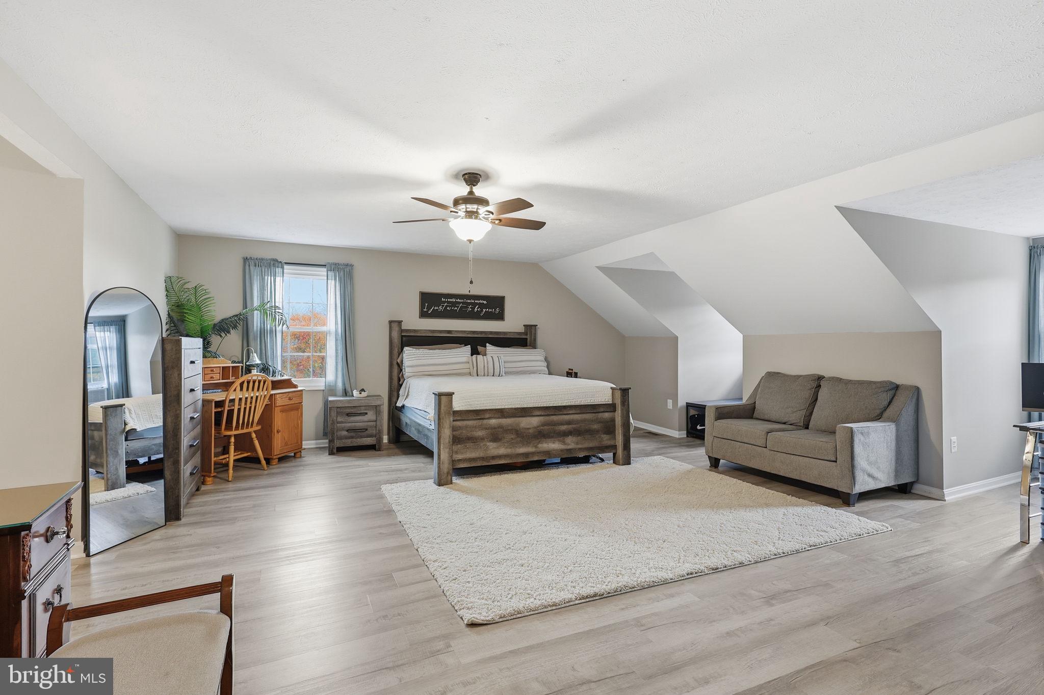 RIVERVIEW ESTATES - Residential