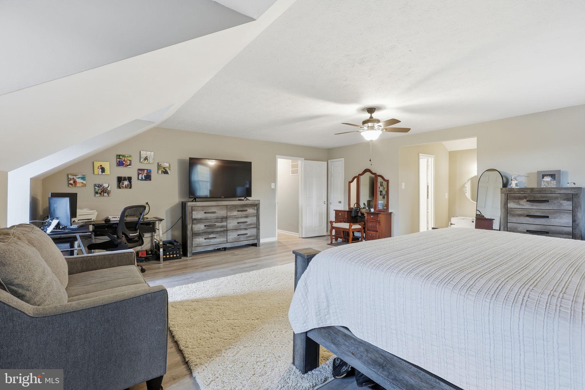 RIVERVIEW ESTATES - Residential