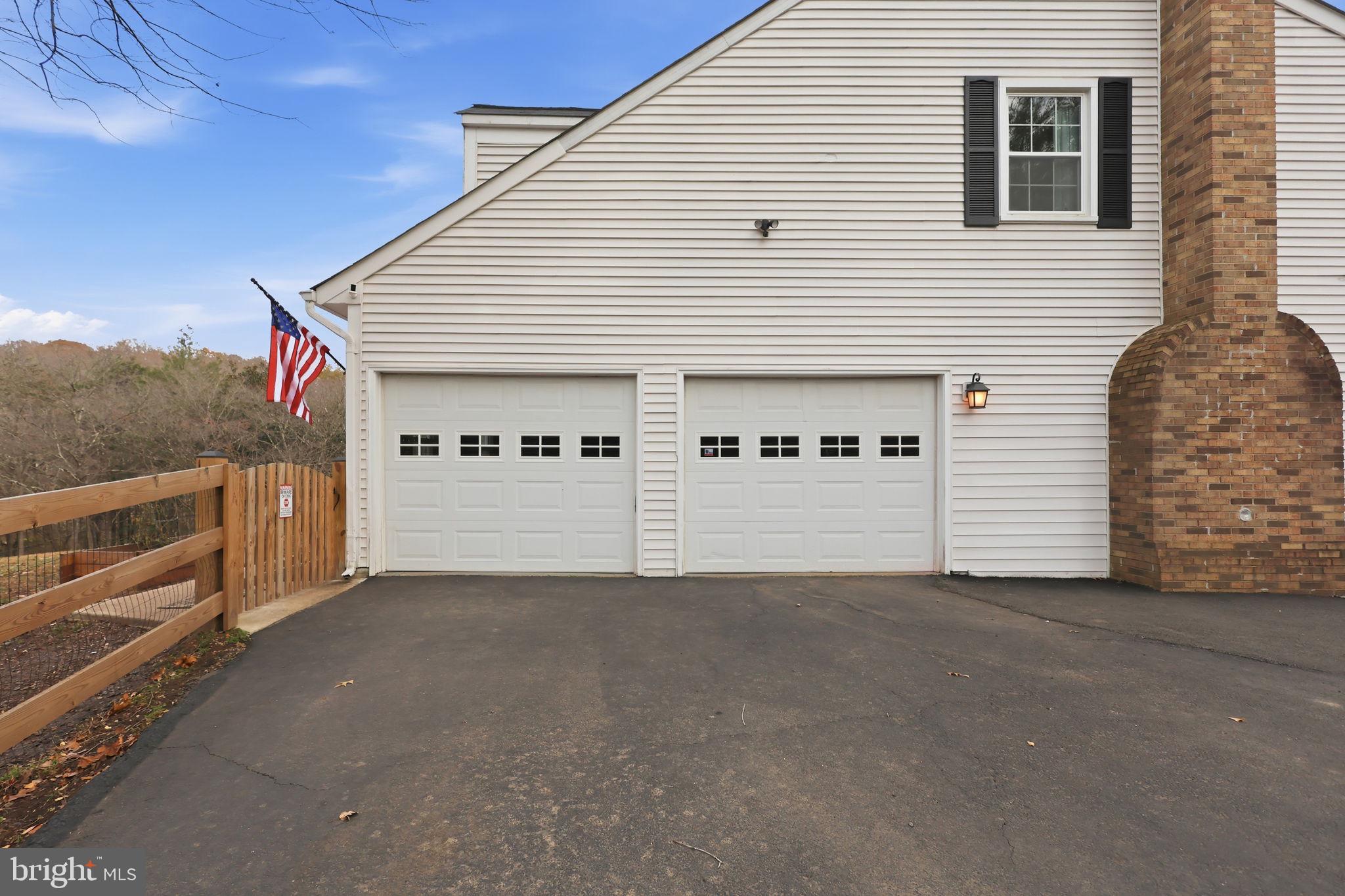 RIVERVIEW ESTATES - Residential