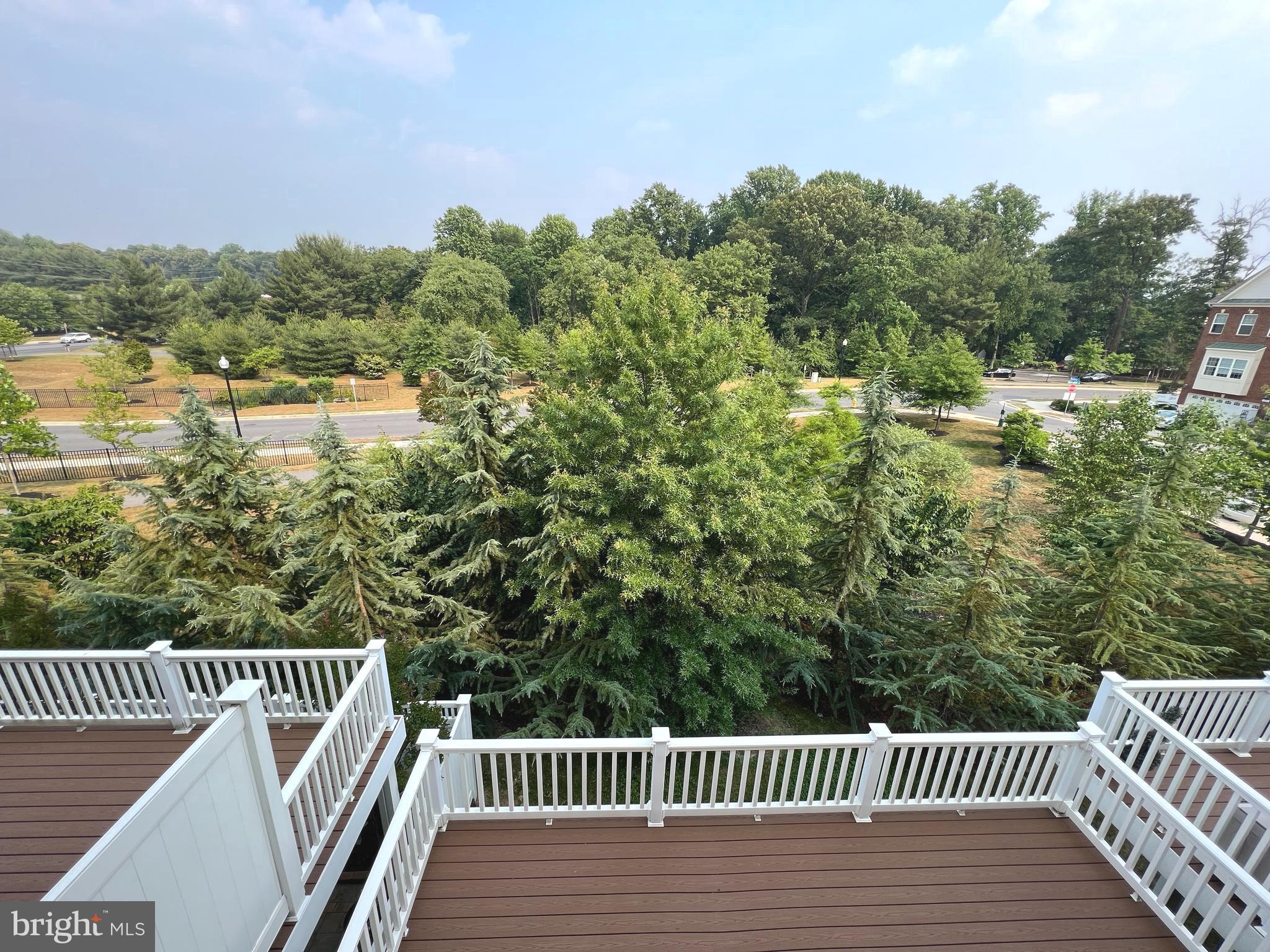 SUMMERFIELD VILLAGE - Residential Lease