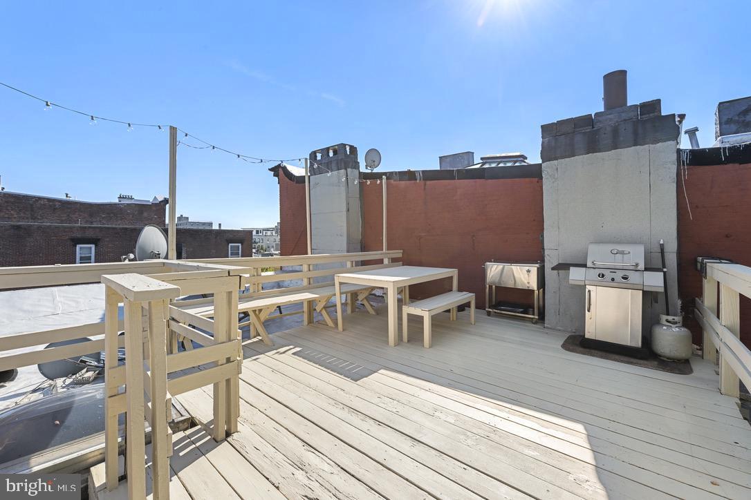 264 7TH ST 3