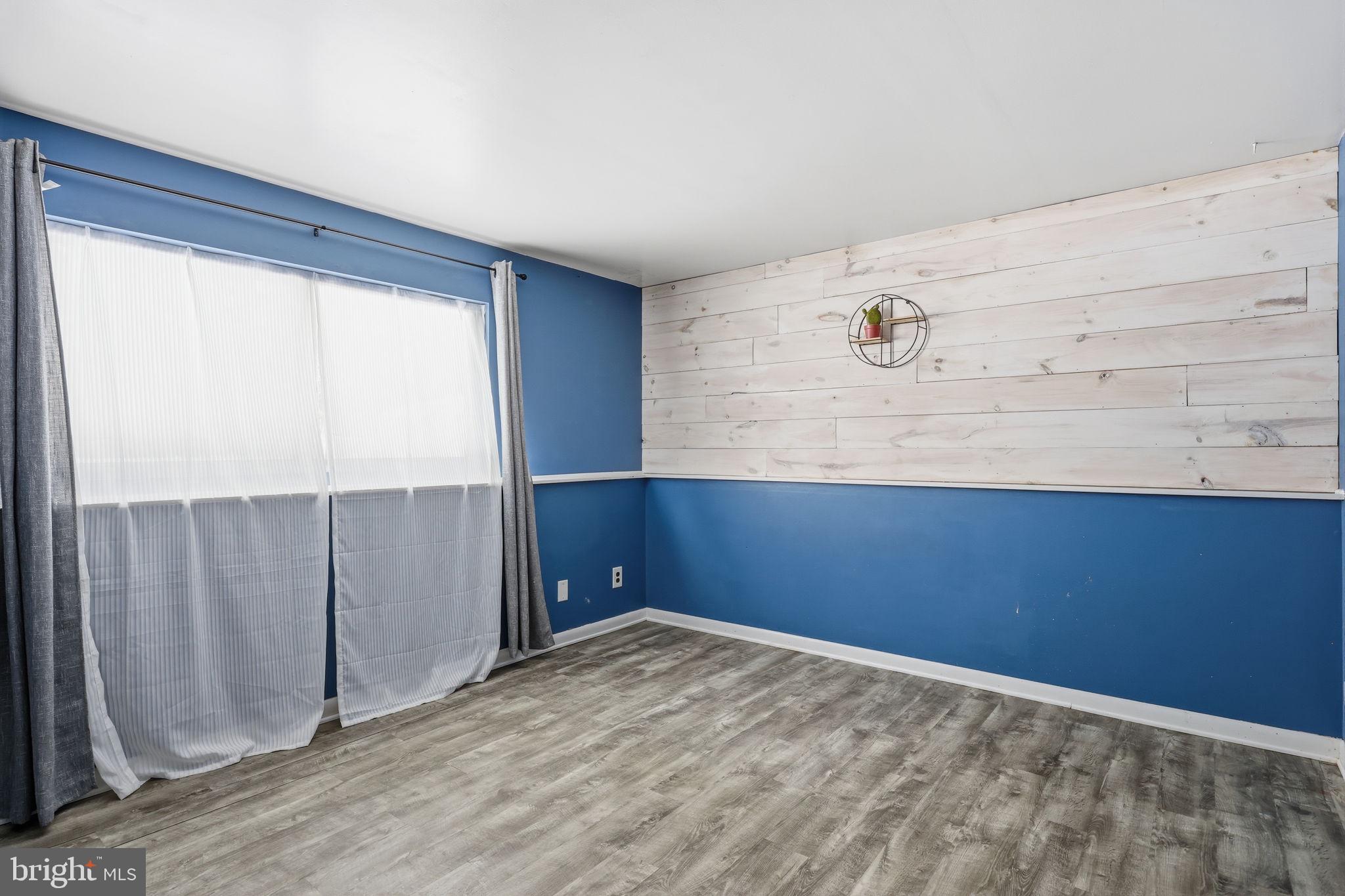 CENTENNIAL HILLS - Residential