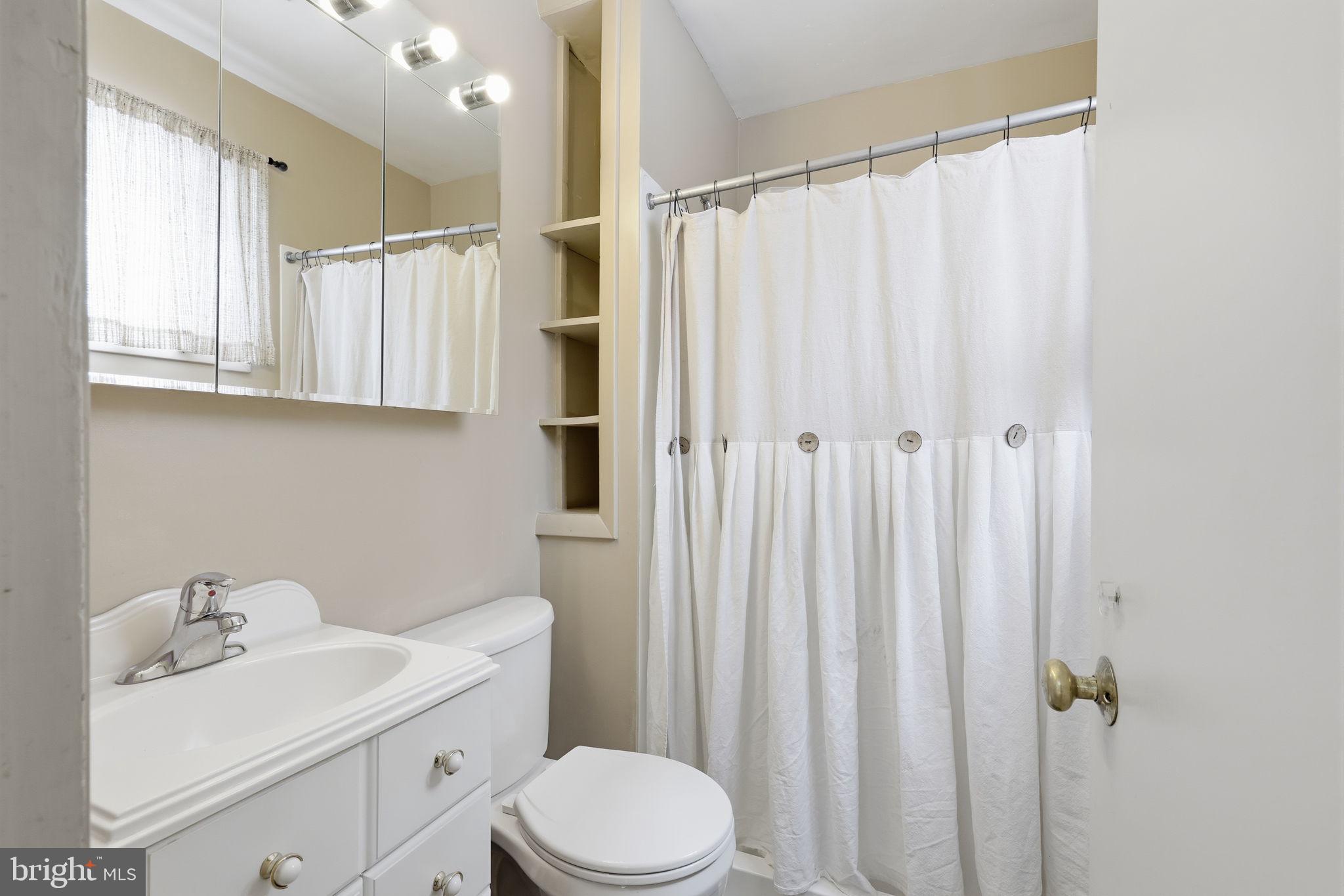 CENTENNIAL HILLS - Residential