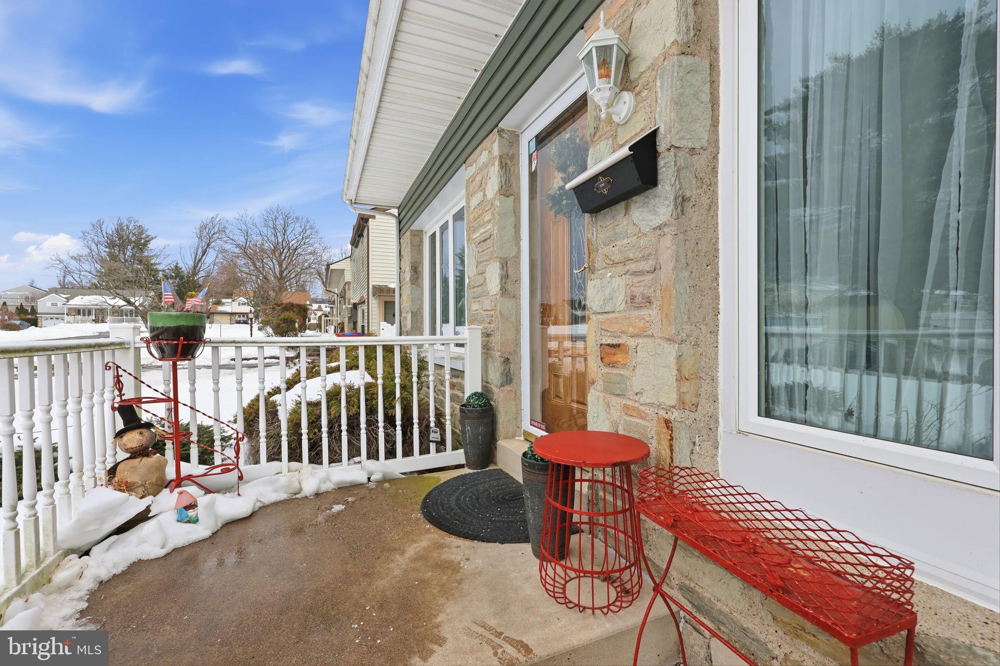 CENTENNIAL HILLS - Residential