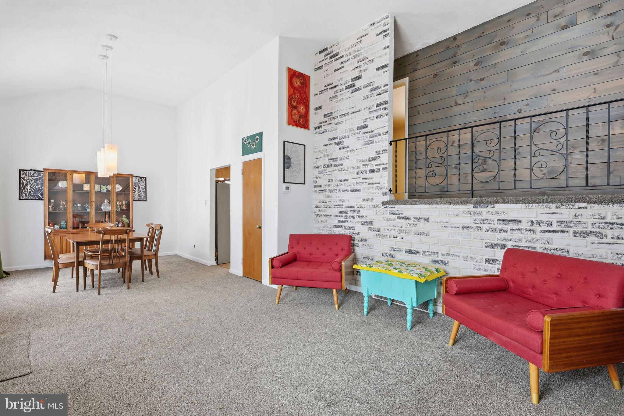 CENTENNIAL HILLS - Residential