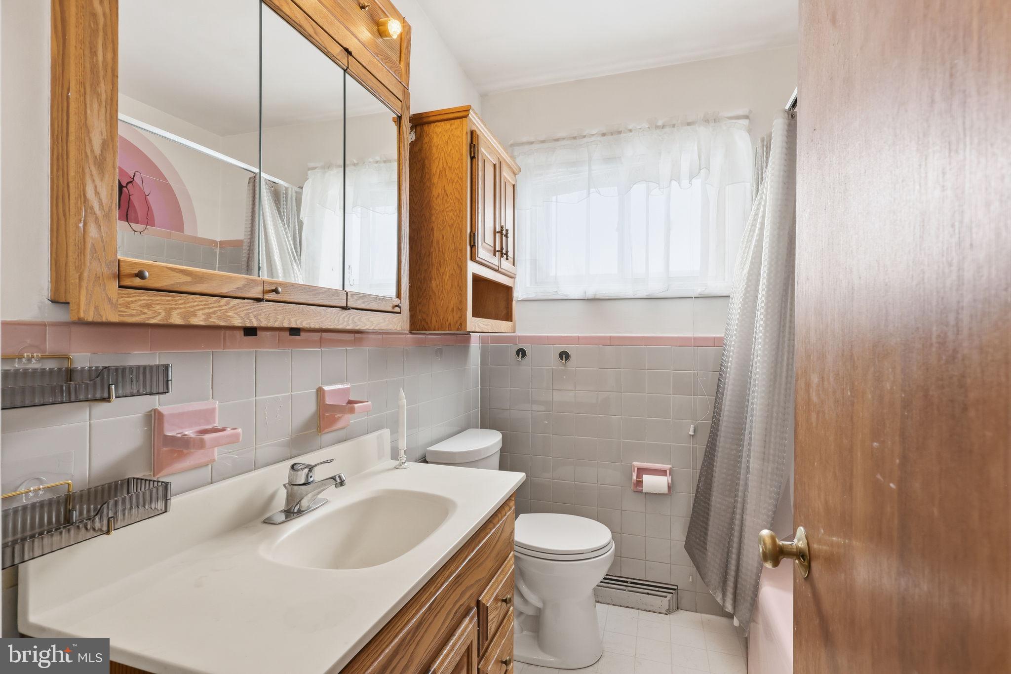 CENTENNIAL HILLS - Residential