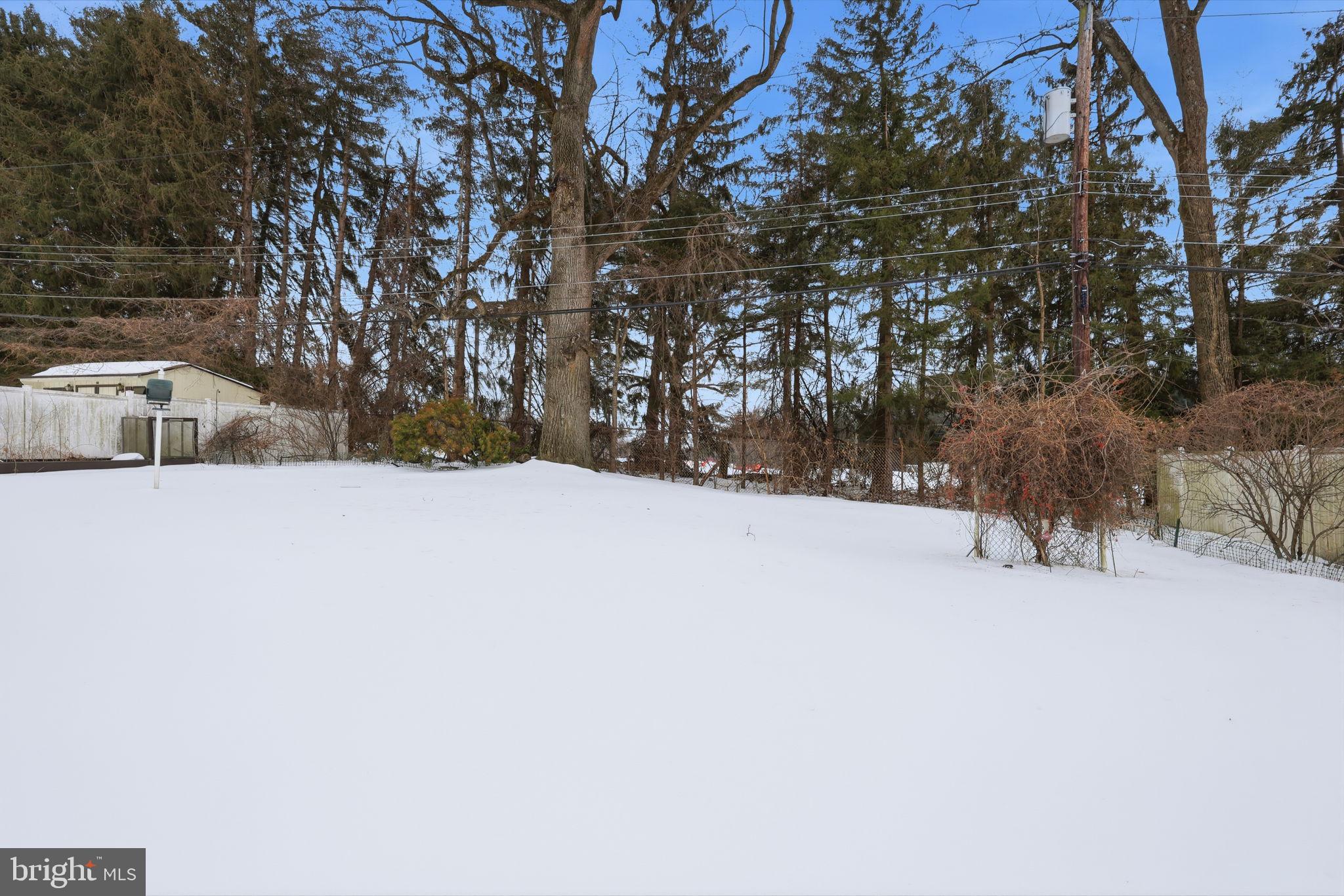 CENTENNIAL HILLS - Residential