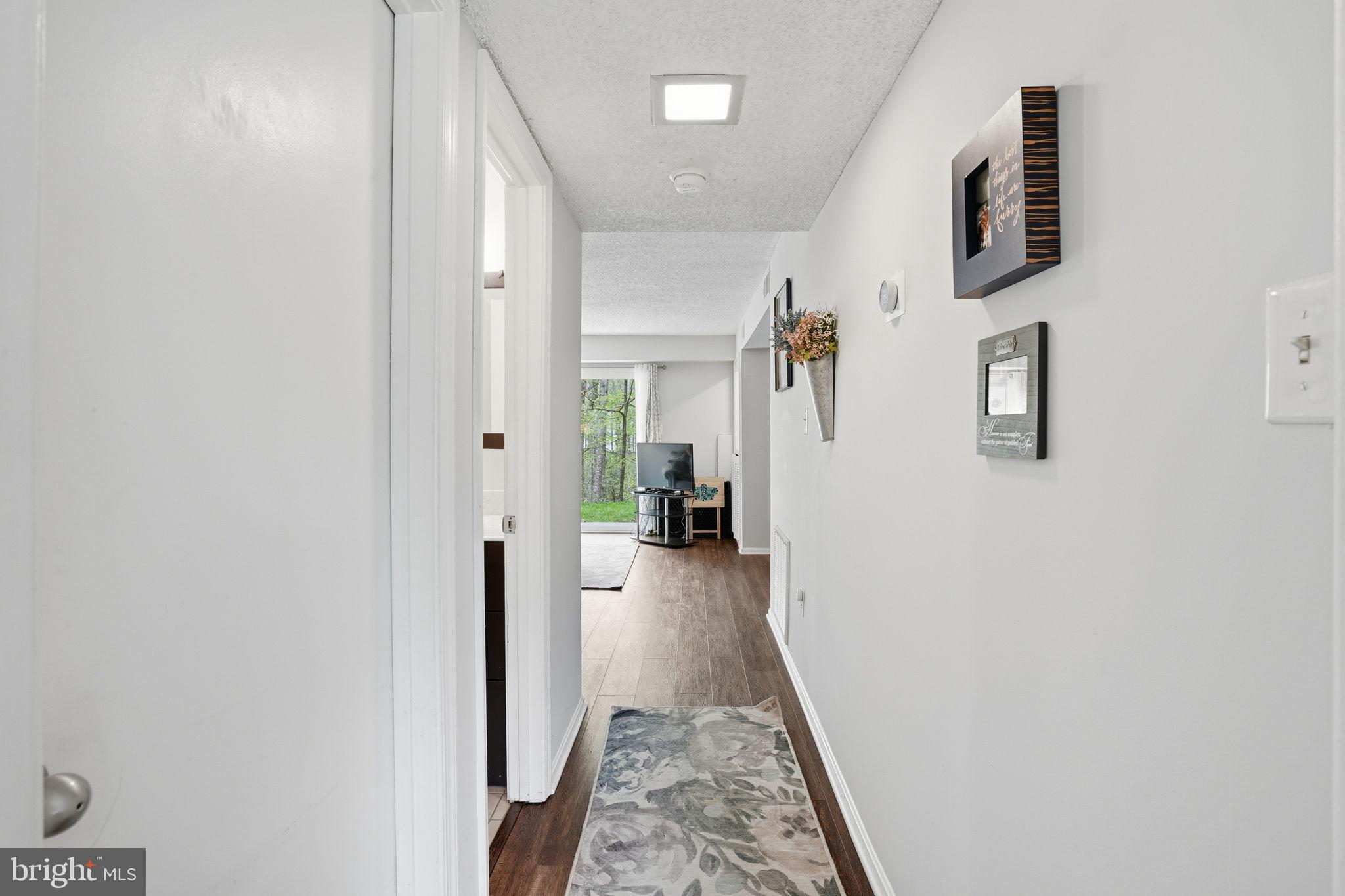 LAKE RIDGE - ANTIETAM - Residential