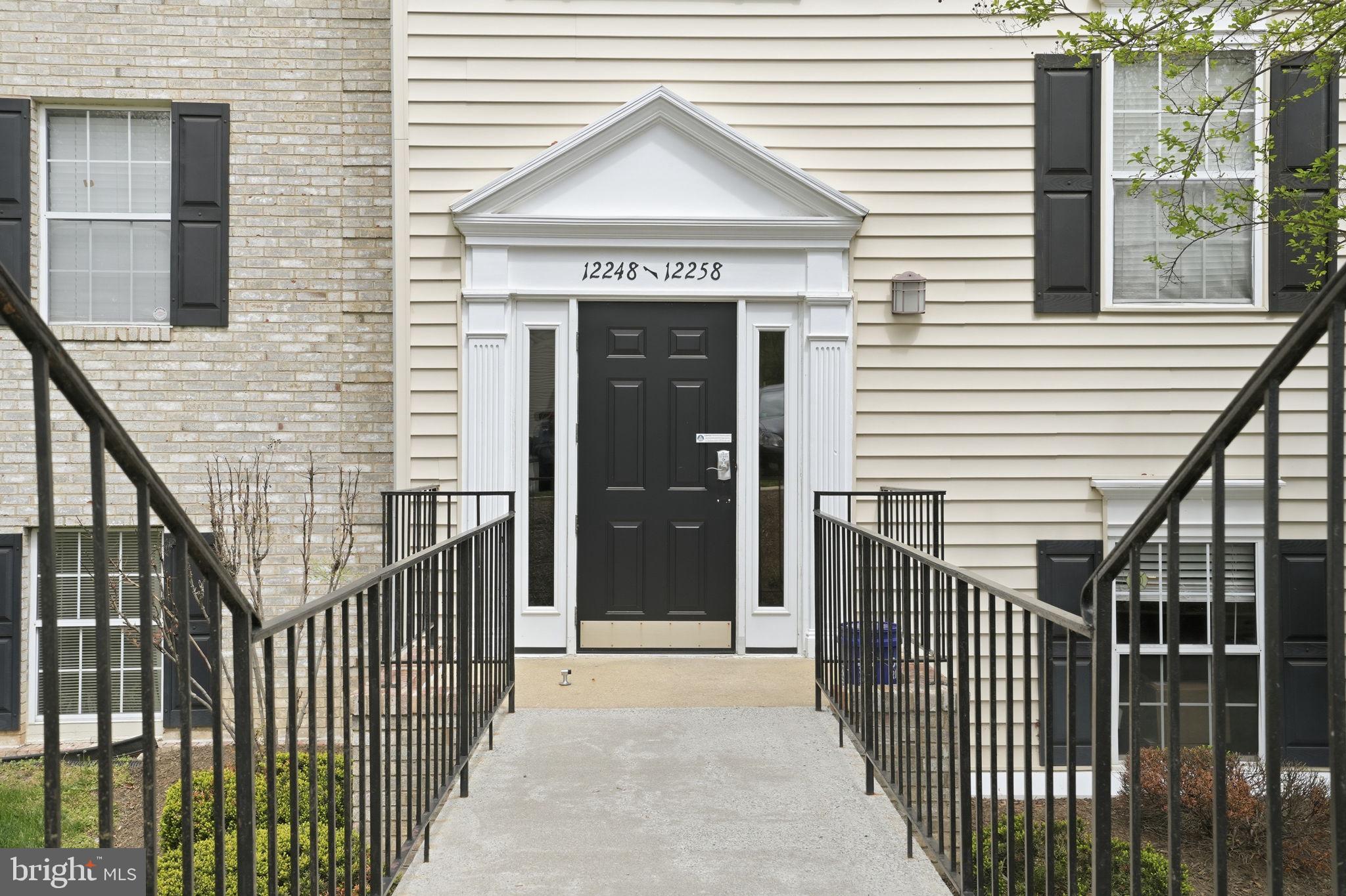 LAKE RIDGE - ANTIETAM - Residential