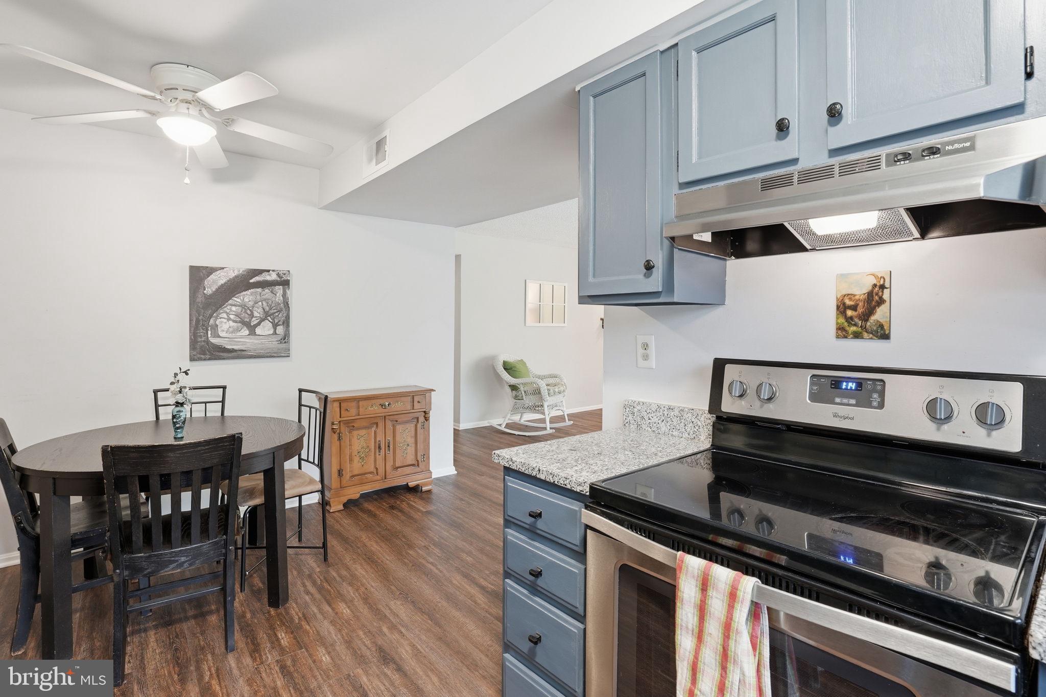 LAKE RIDGE - ANTIETAM - Residential