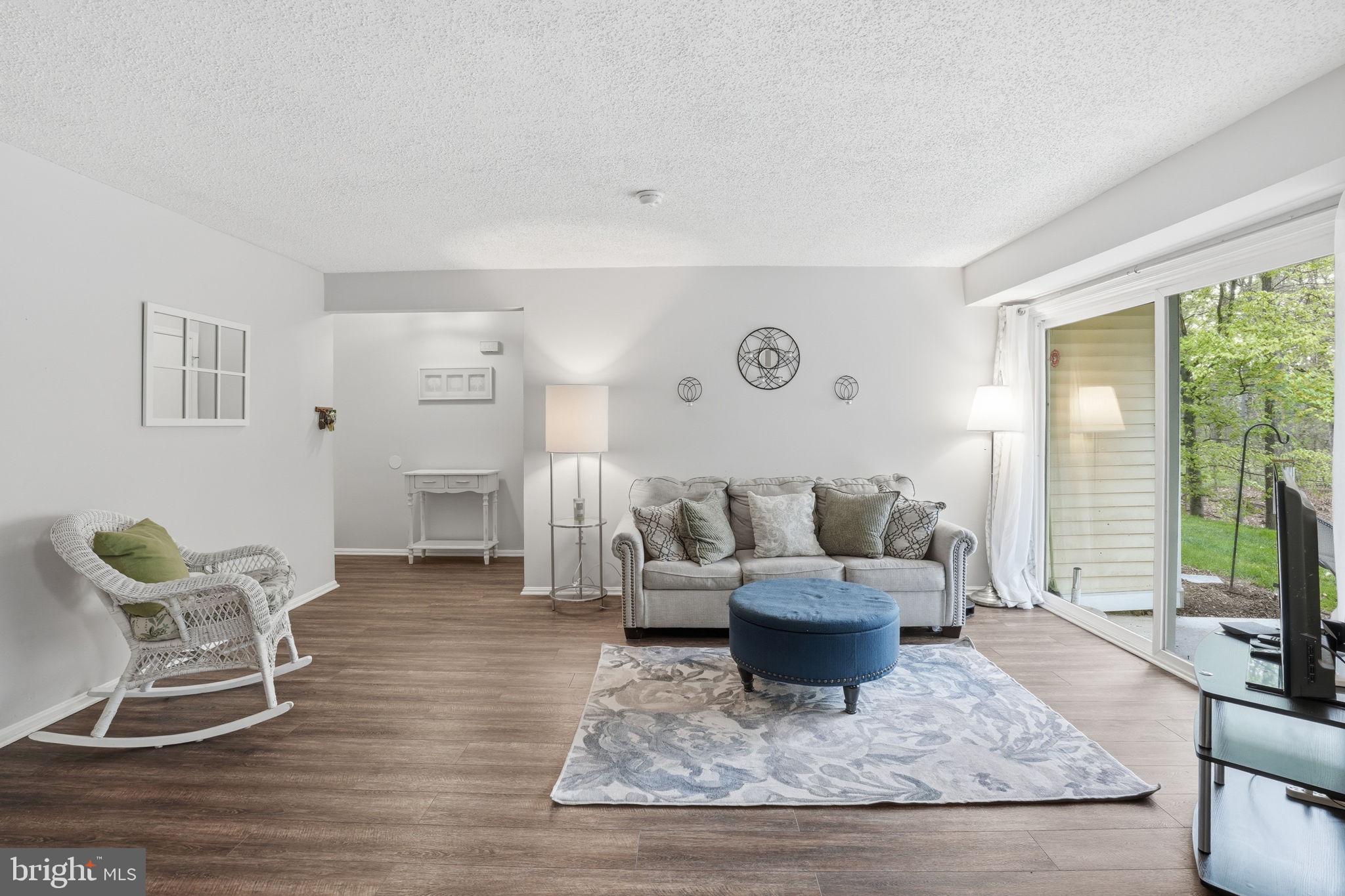 LAKE RIDGE - ANTIETAM - Residential