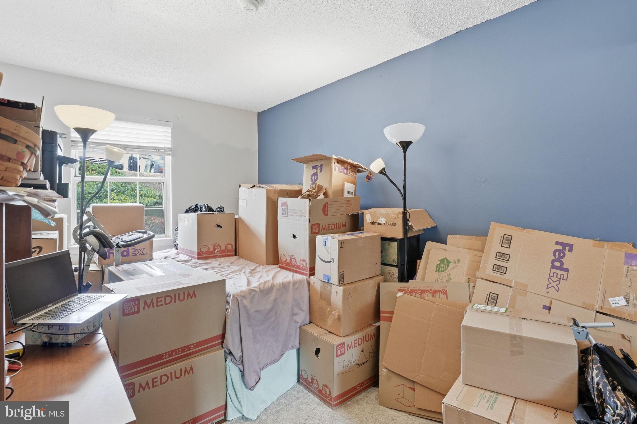 LAKE RIDGE - ANTIETAM - Residential