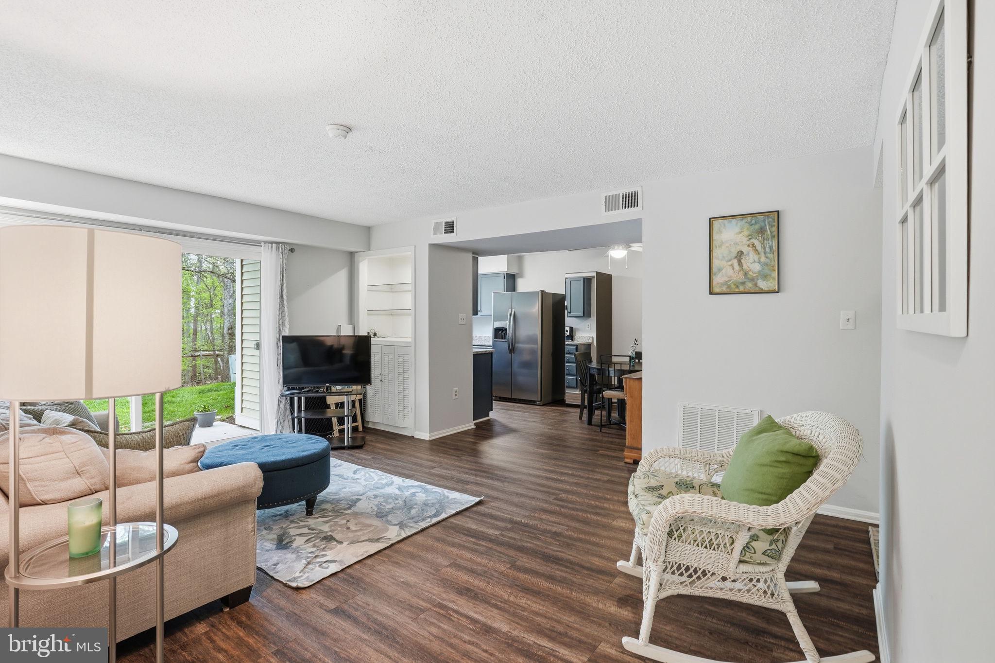 LAKE RIDGE - ANTIETAM - Residential