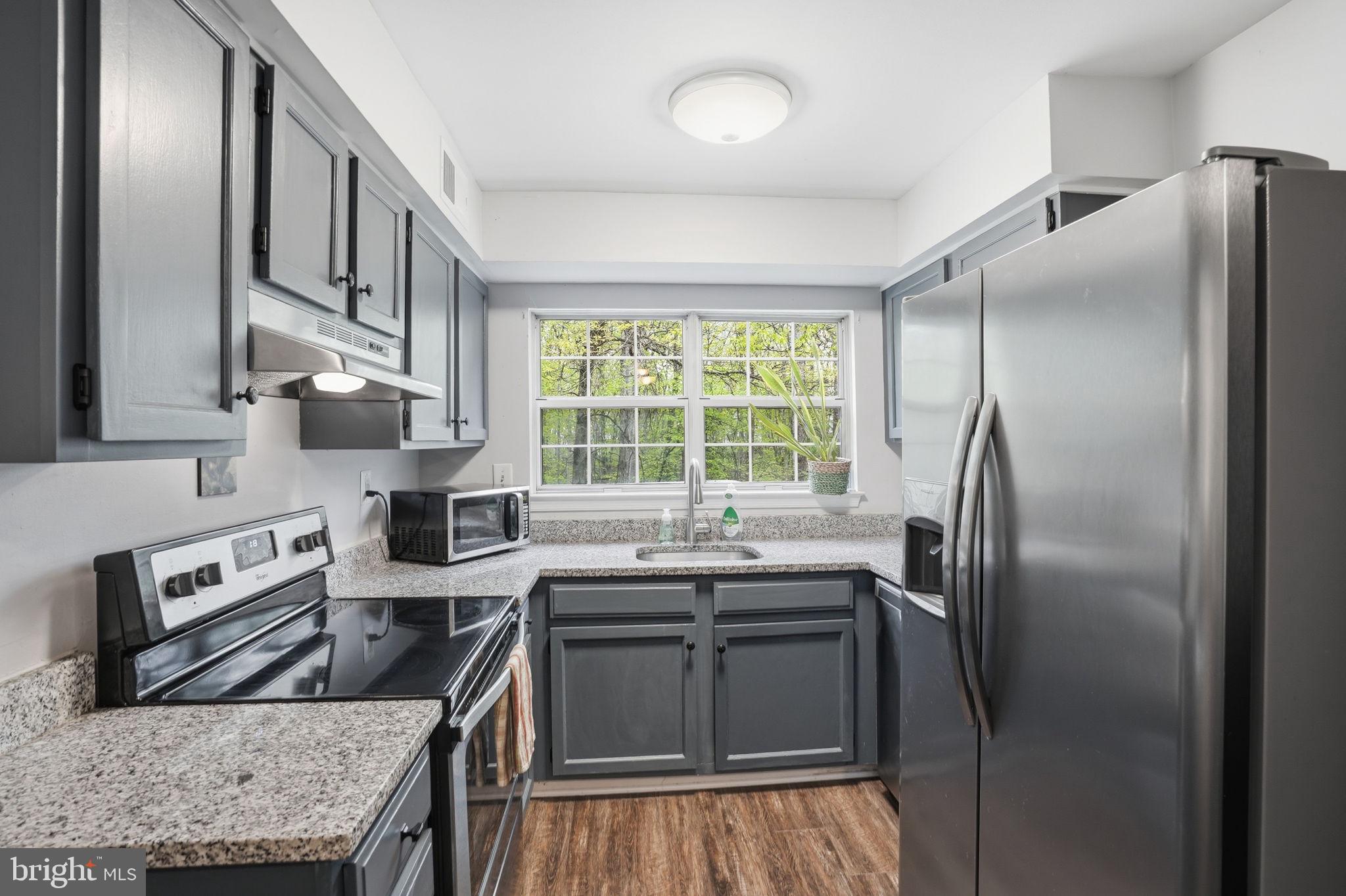 LAKE RIDGE - ANTIETAM - Residential