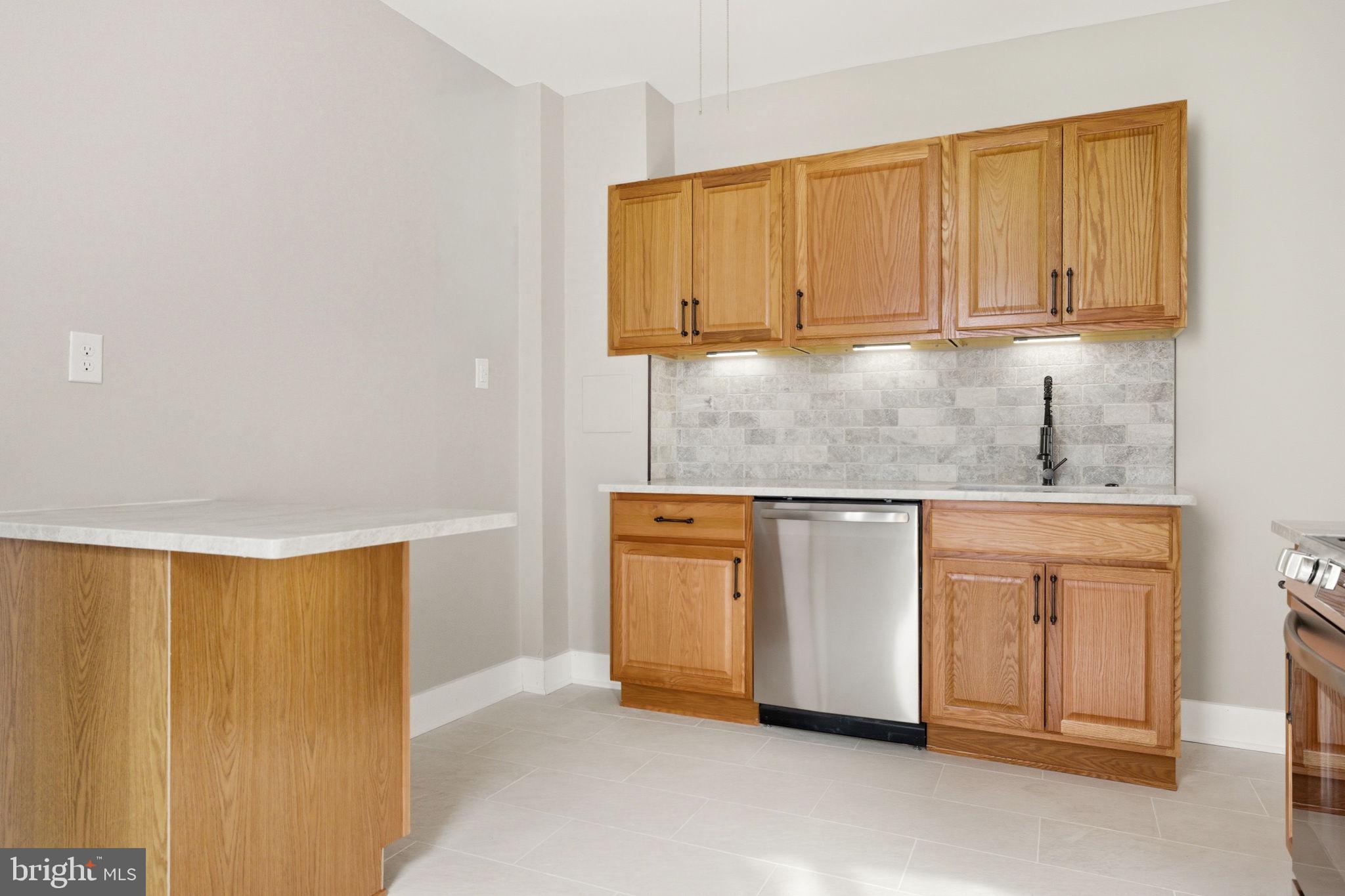 HAGERSTOWN - Residential