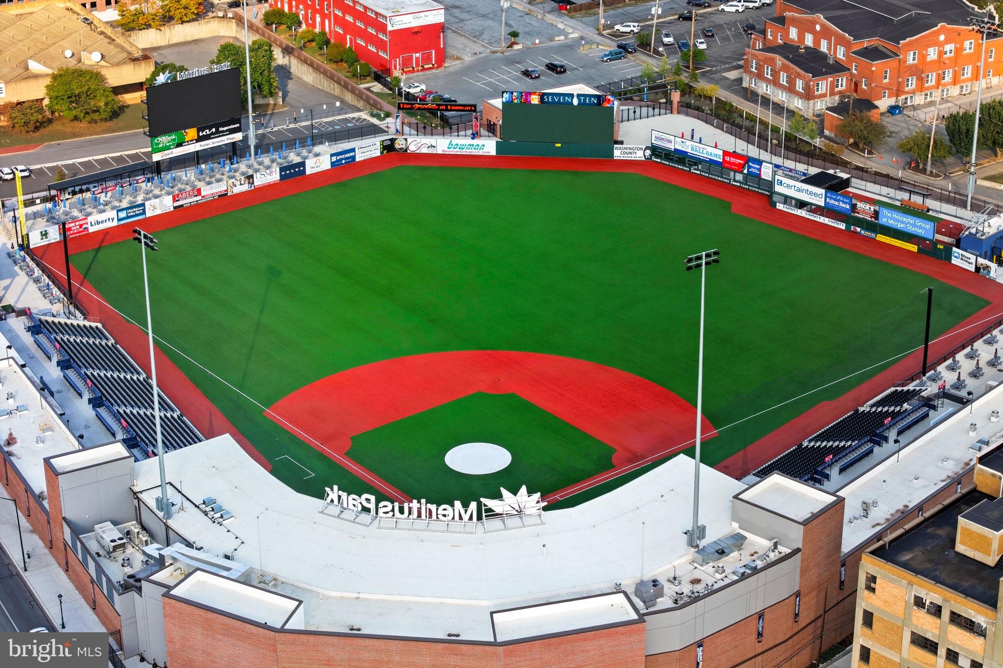 HAGERSTOWN - Residential