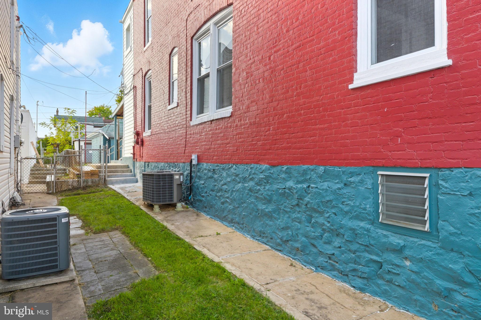 HAGERSTOWN - Residential