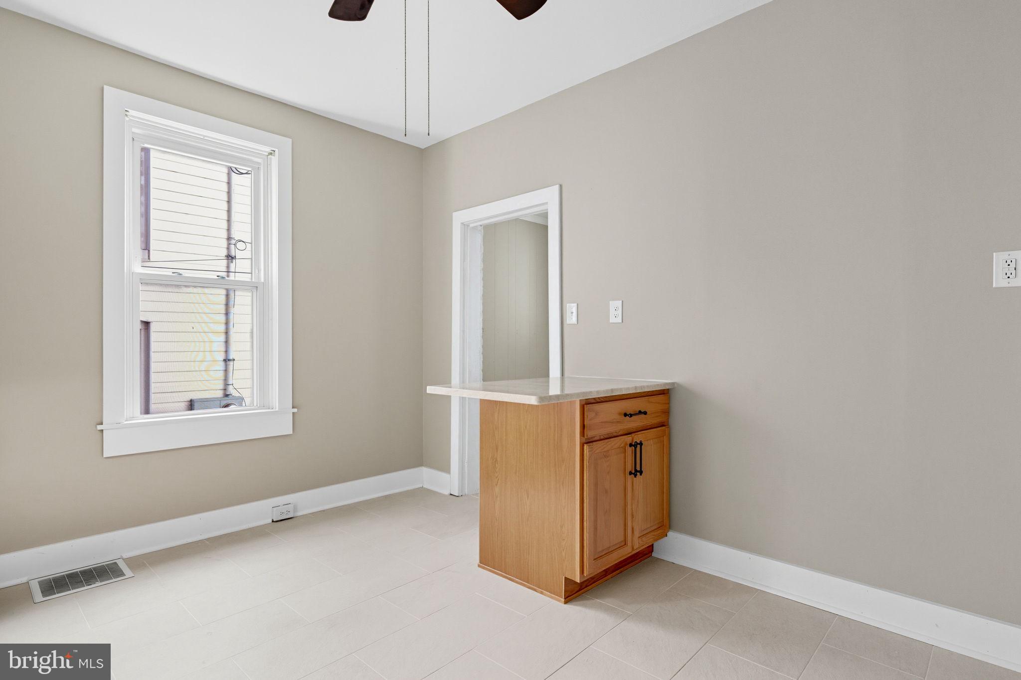 HAGERSTOWN - Residential