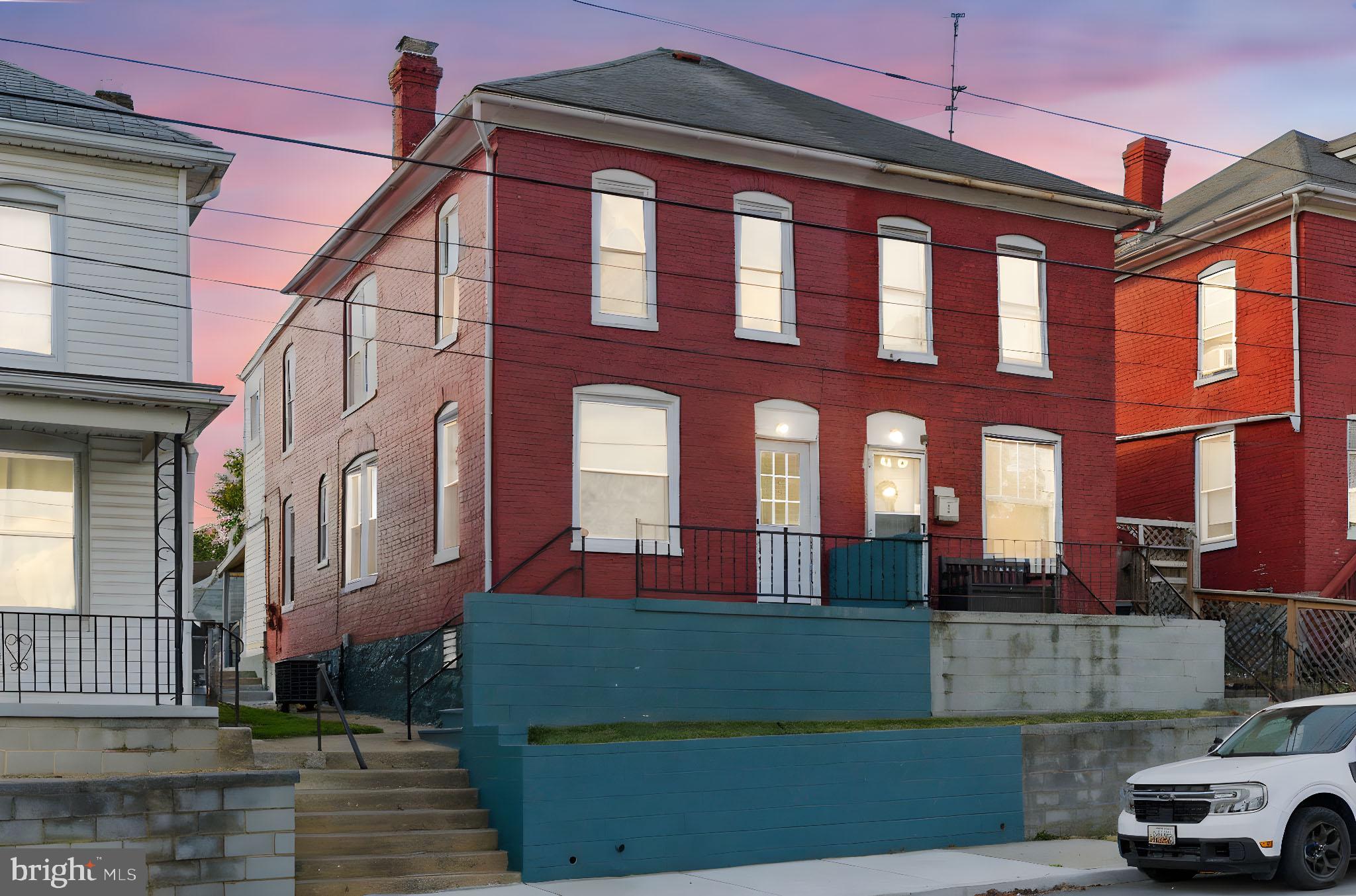 HAGERSTOWN - Residential