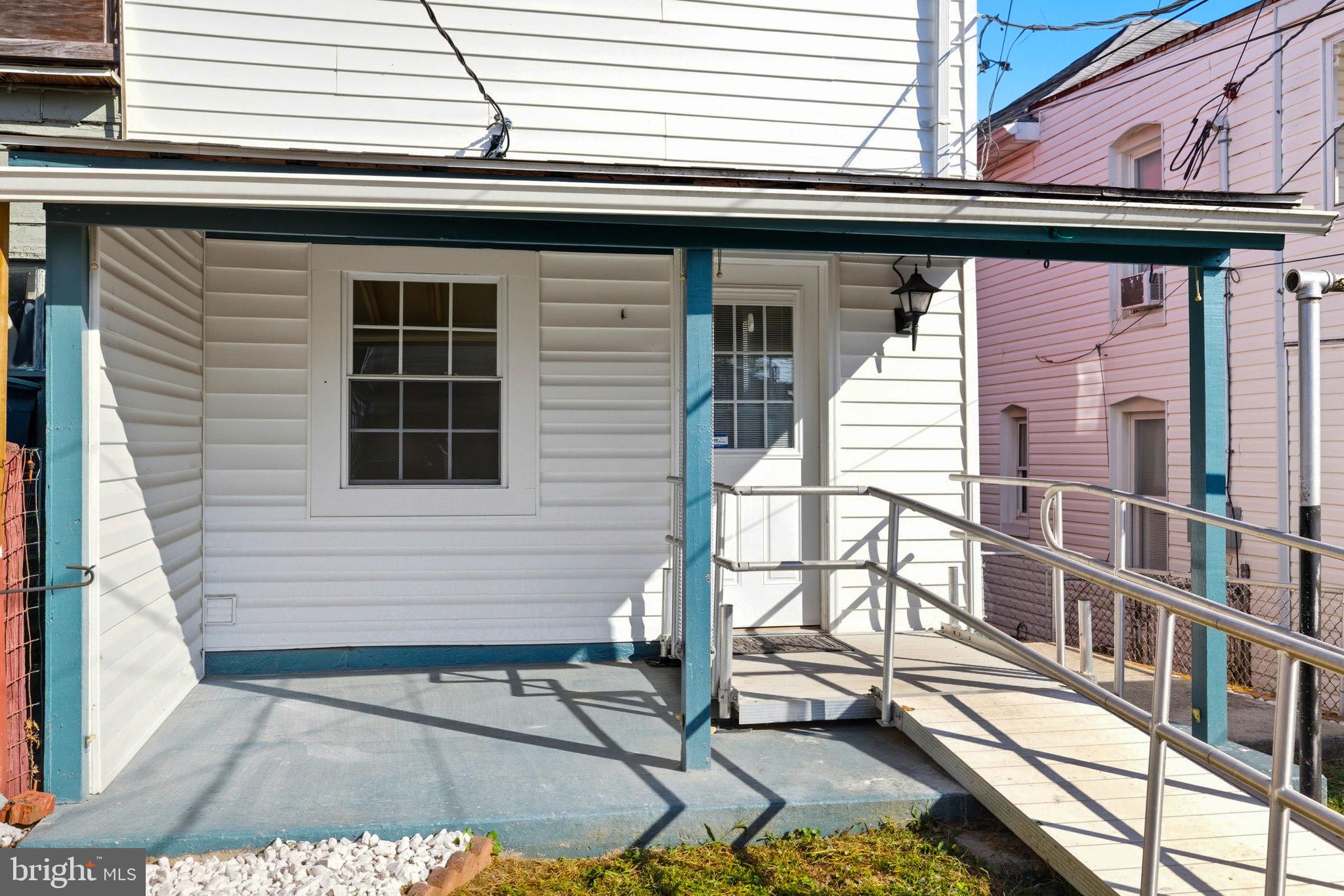 HAGERSTOWN - Residential