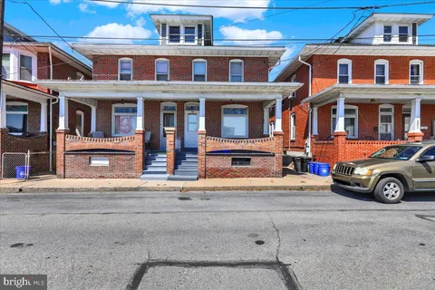 MLS: PABK2056186