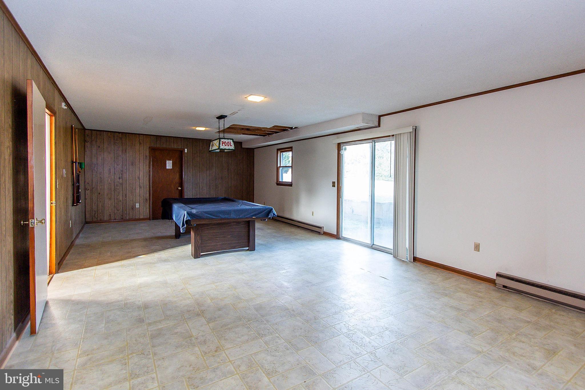 PIKE VIEW ACRES - Residential