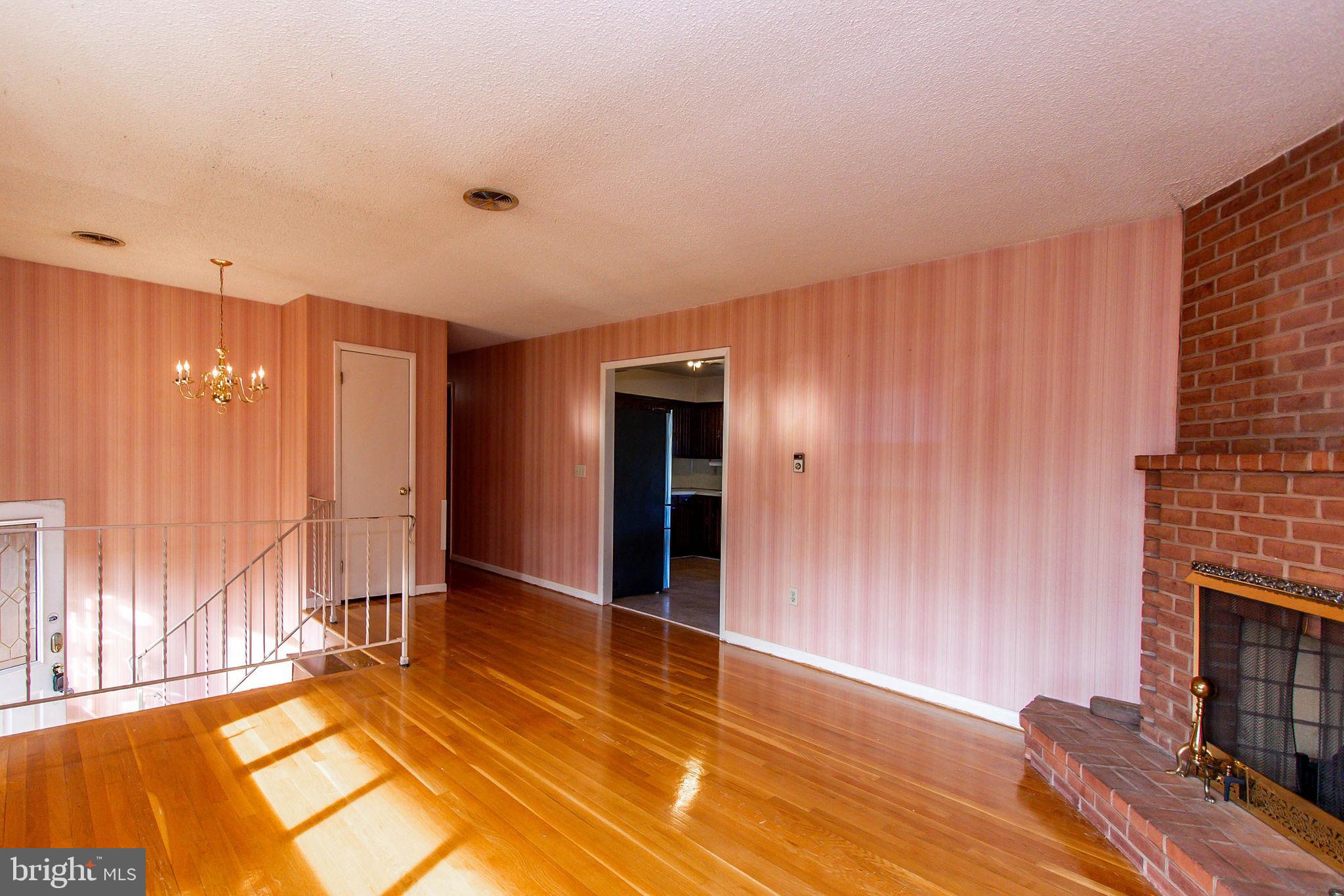 PIKE VIEW ACRES - Residential