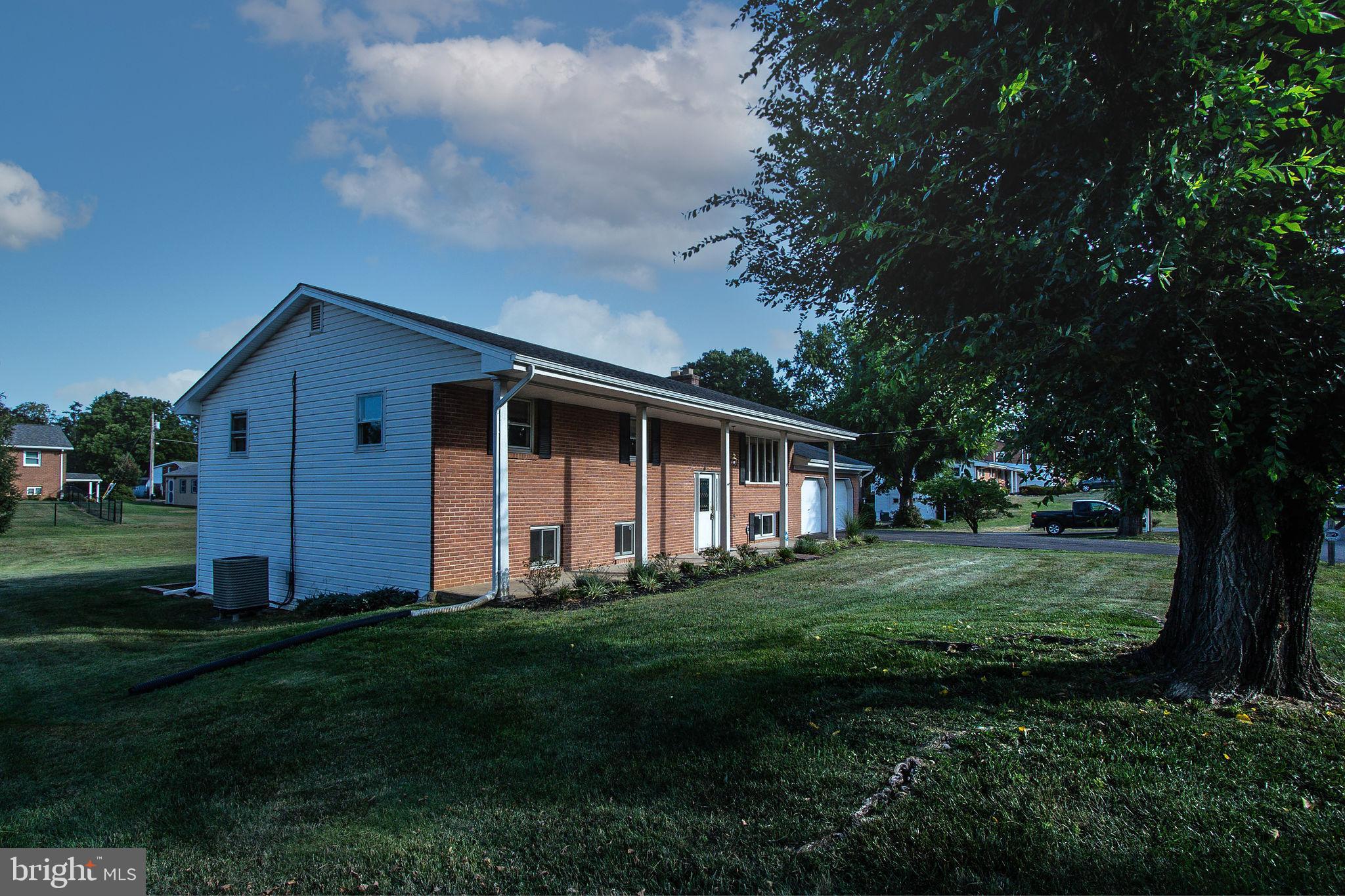 PIKE VIEW ACRES - Residential