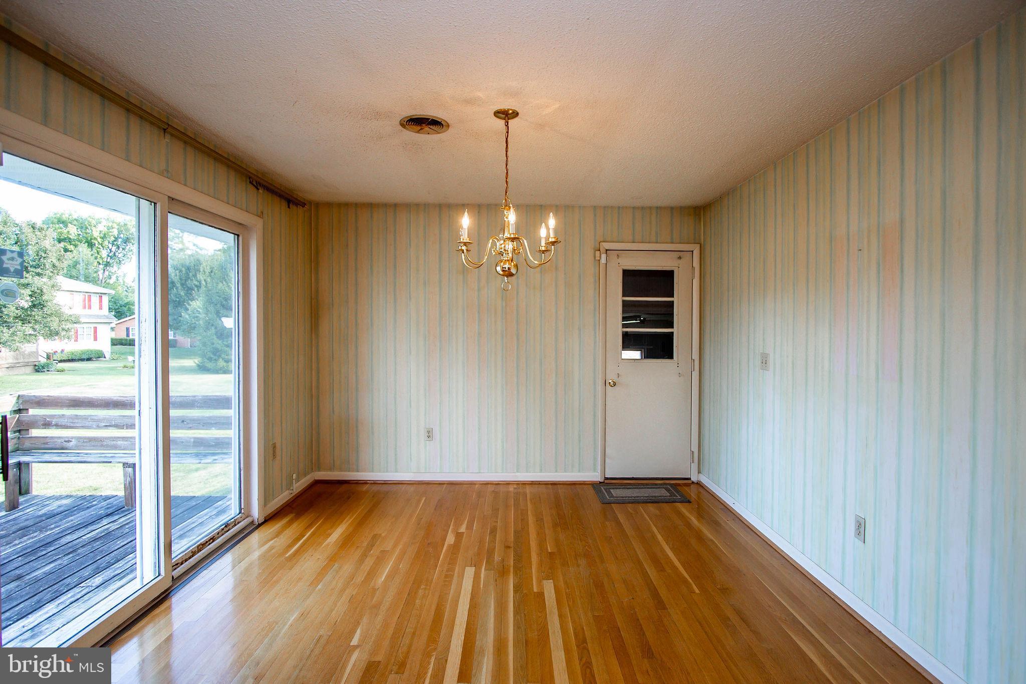 PIKE VIEW ACRES - Residential