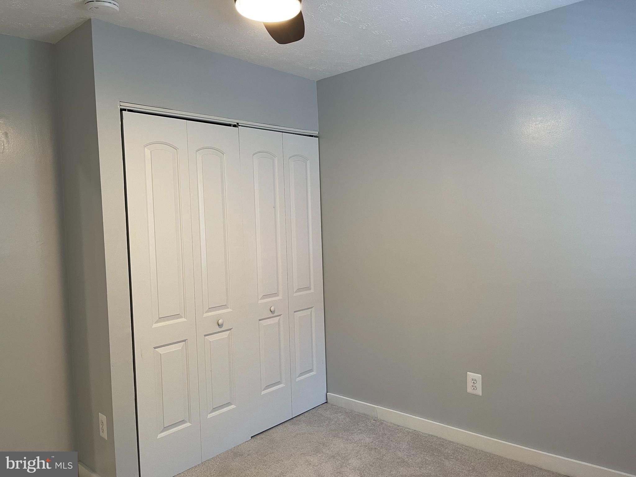 CARROLLTON MANOR - Residential Lease