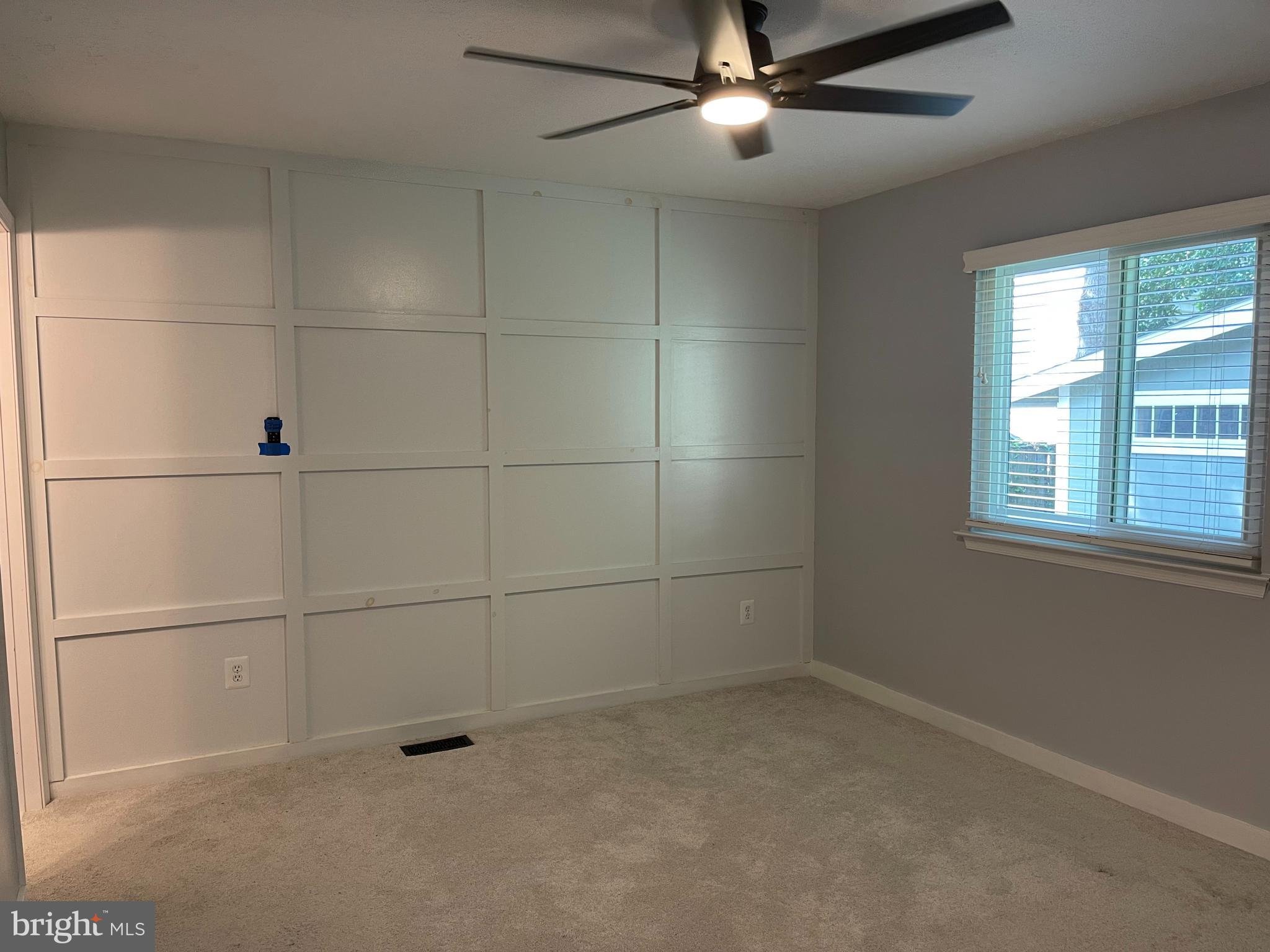 CARROLLTON MANOR - Residential Lease