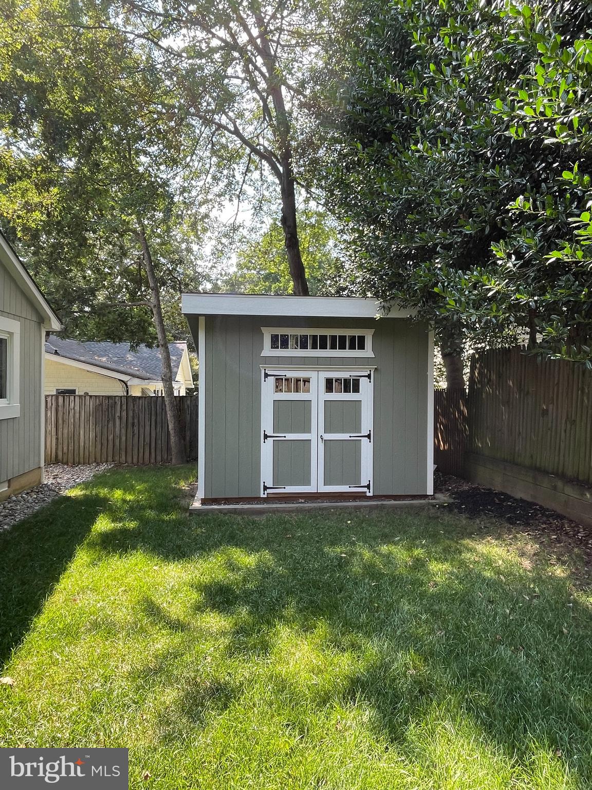 CARROLLTON MANOR - Residential Lease