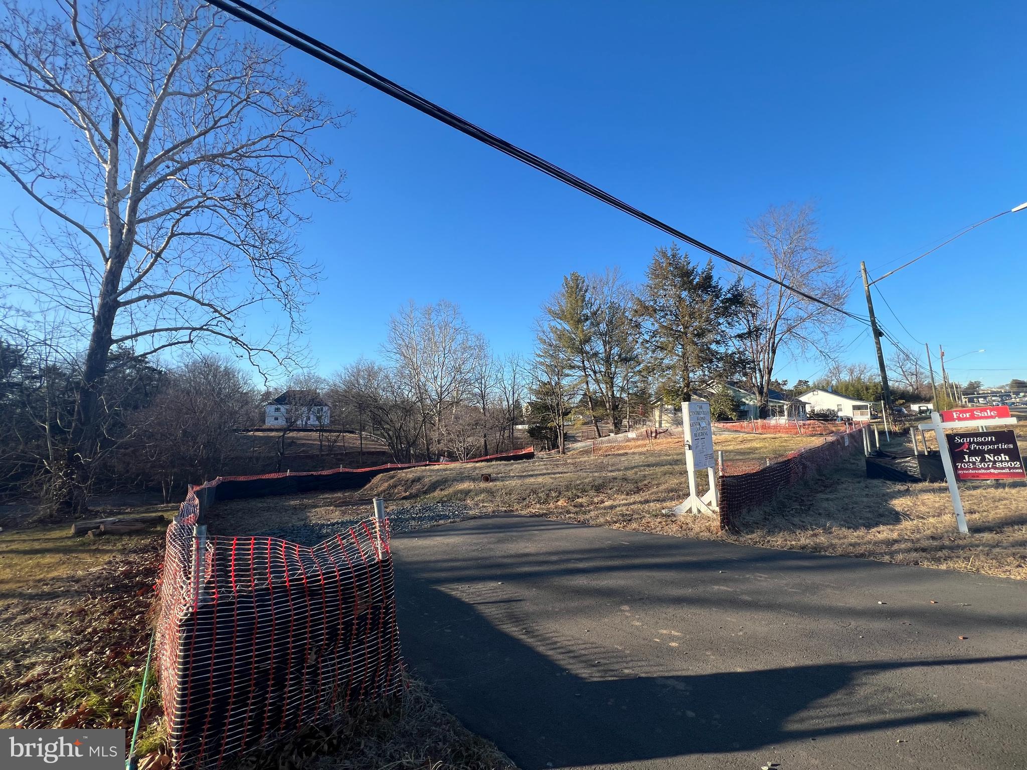 NEVERLETT - Residential