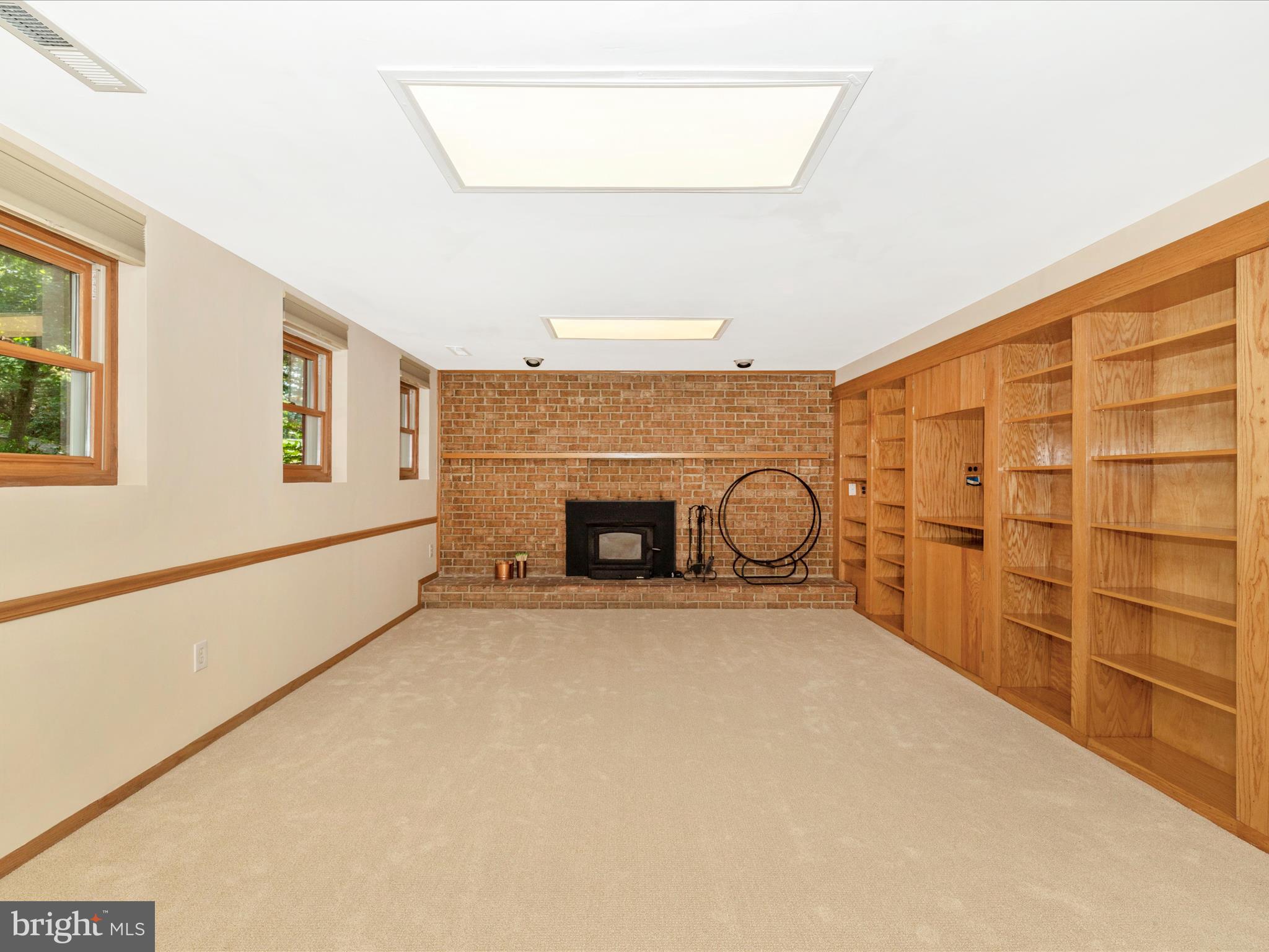 HICKORY RIDGE - Residential