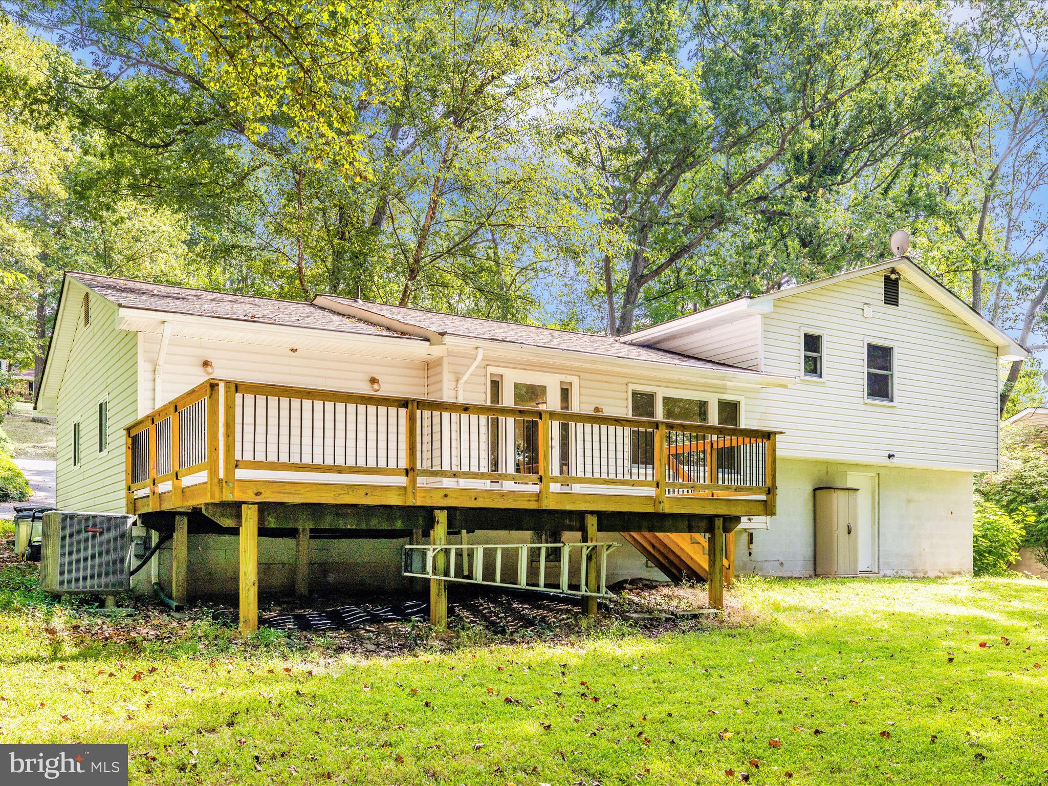 HICKORY RIDGE - Residential