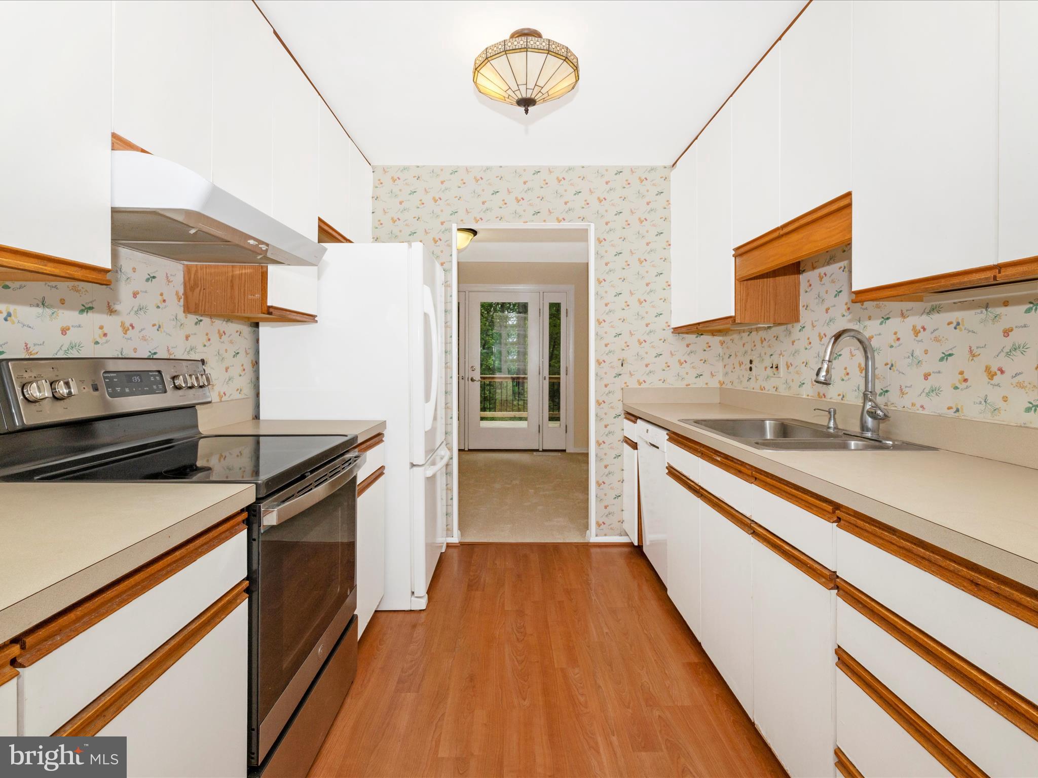 HICKORY RIDGE - Residential