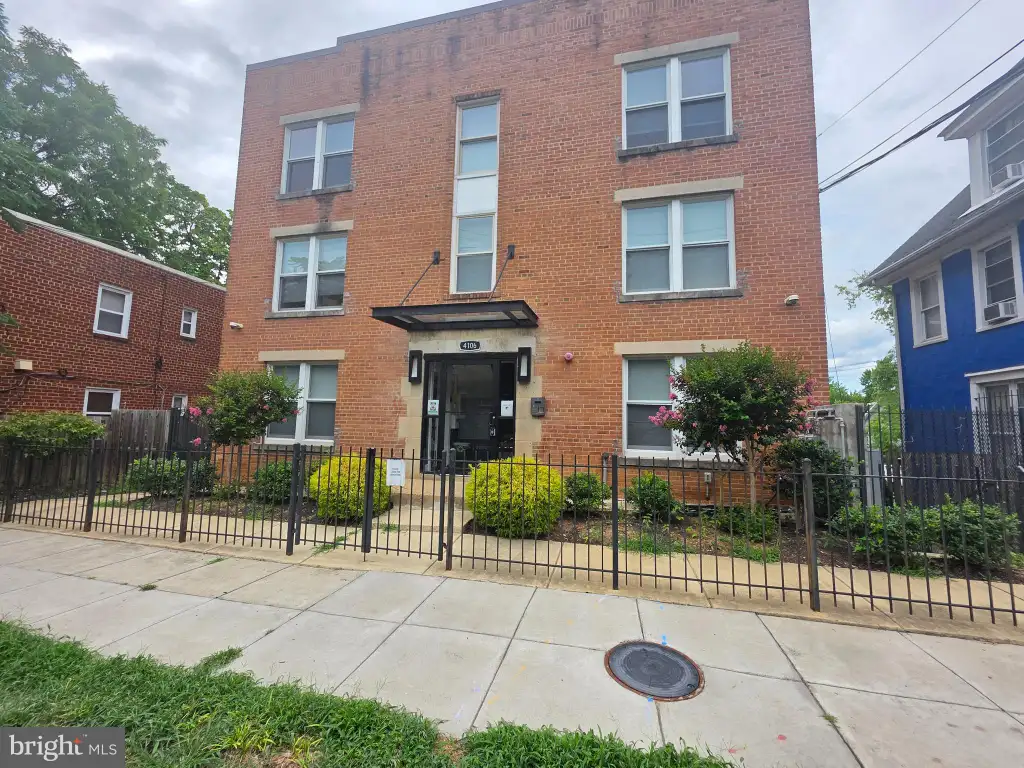 4106 Gault Place NE Unit 1, Washington, DC 20019