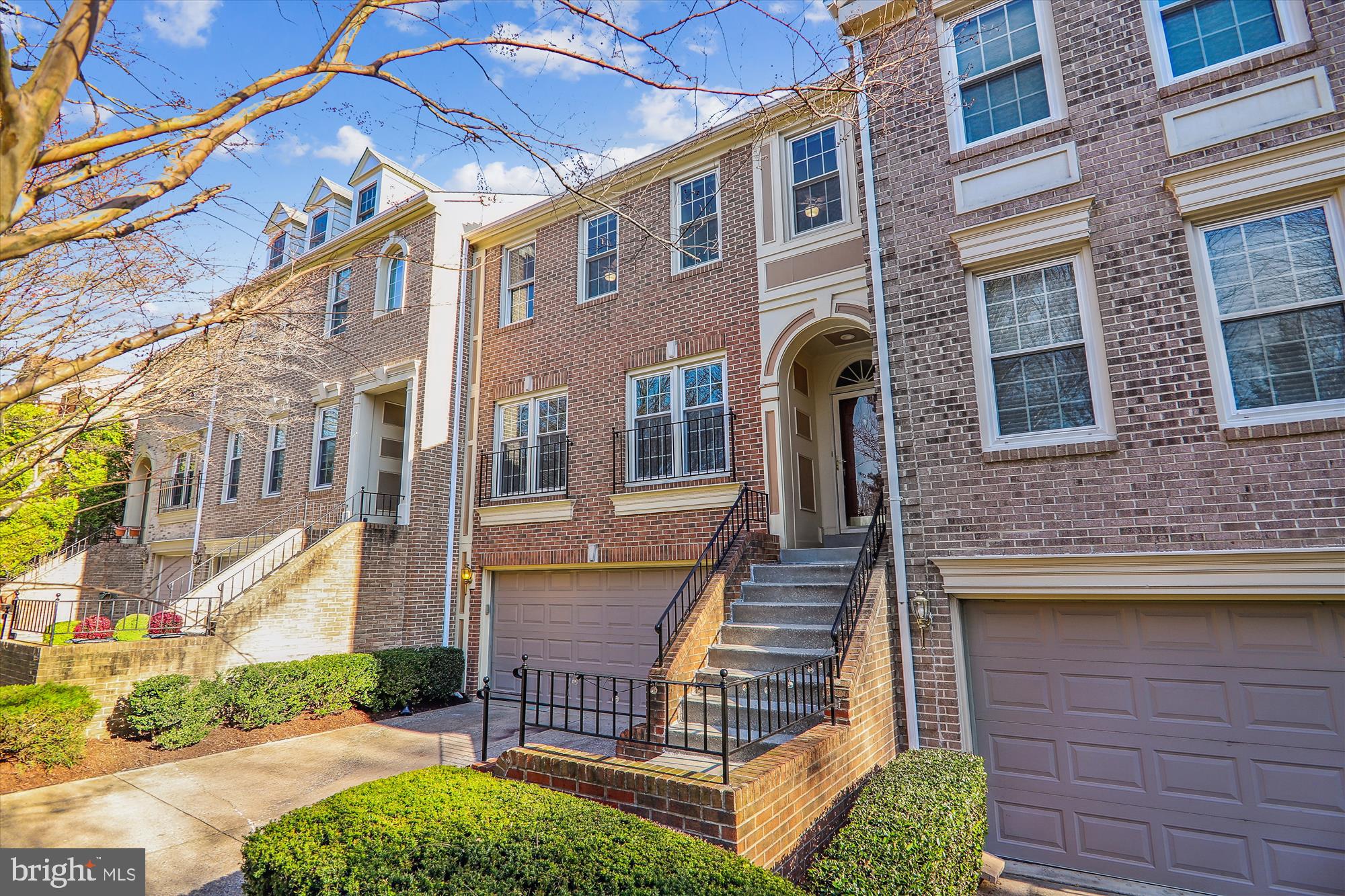 TIMBERLAWN - Residential