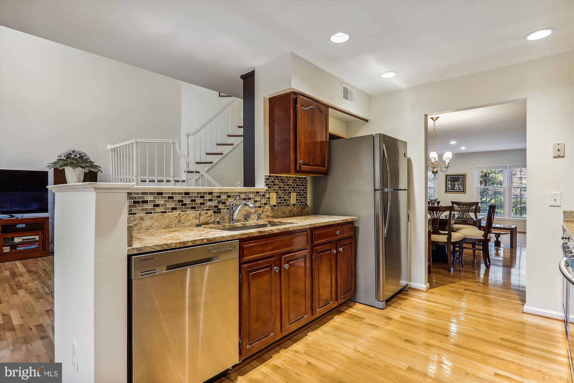 TIMBERLAWN - Residential