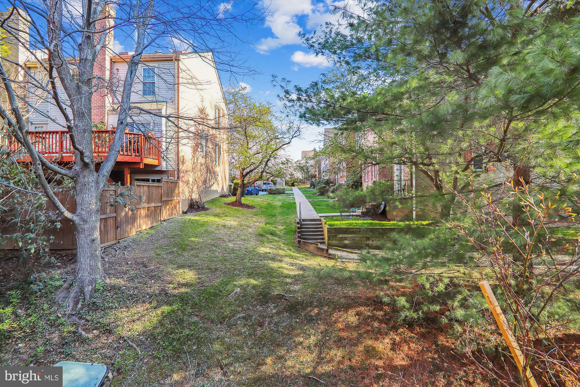 TIMBERLAWN - Residential