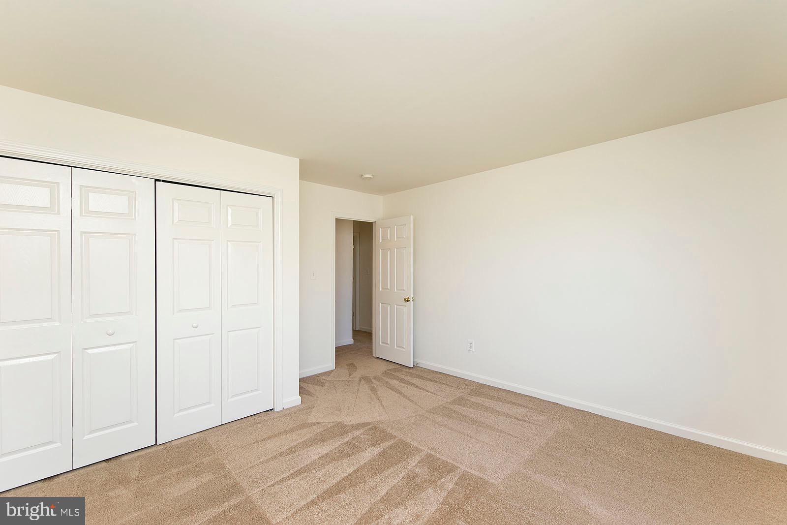 MOUNT VISTA EST - Residential