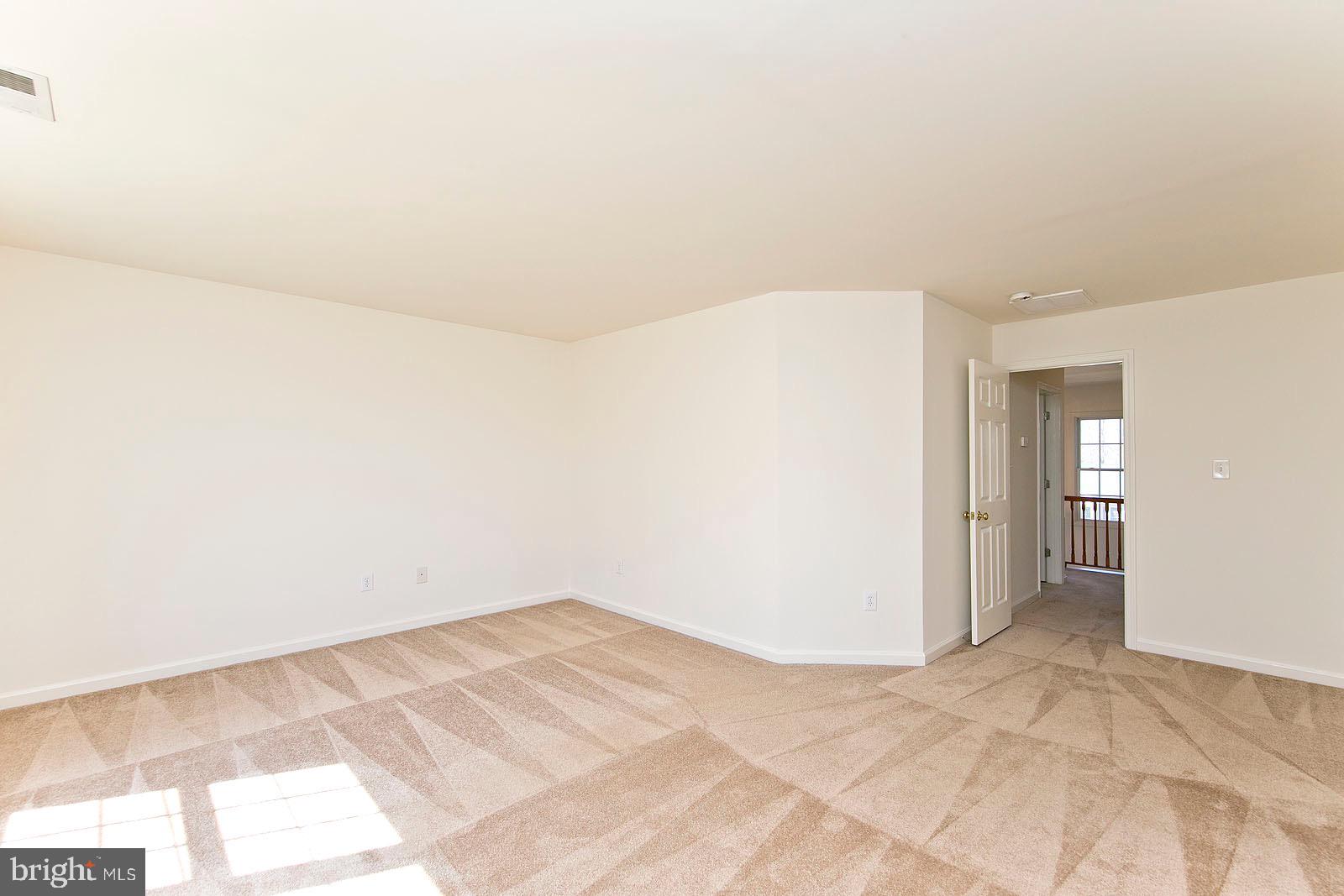 MOUNT VISTA EST - Residential