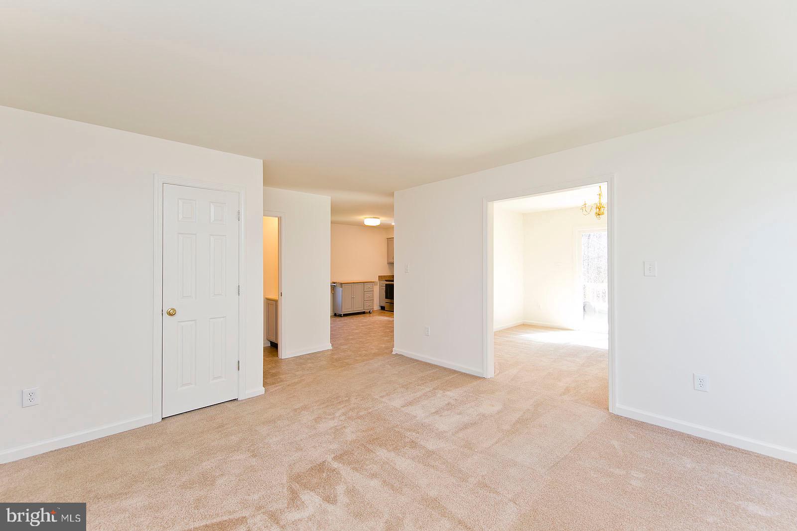 MOUNT VISTA EST - Residential